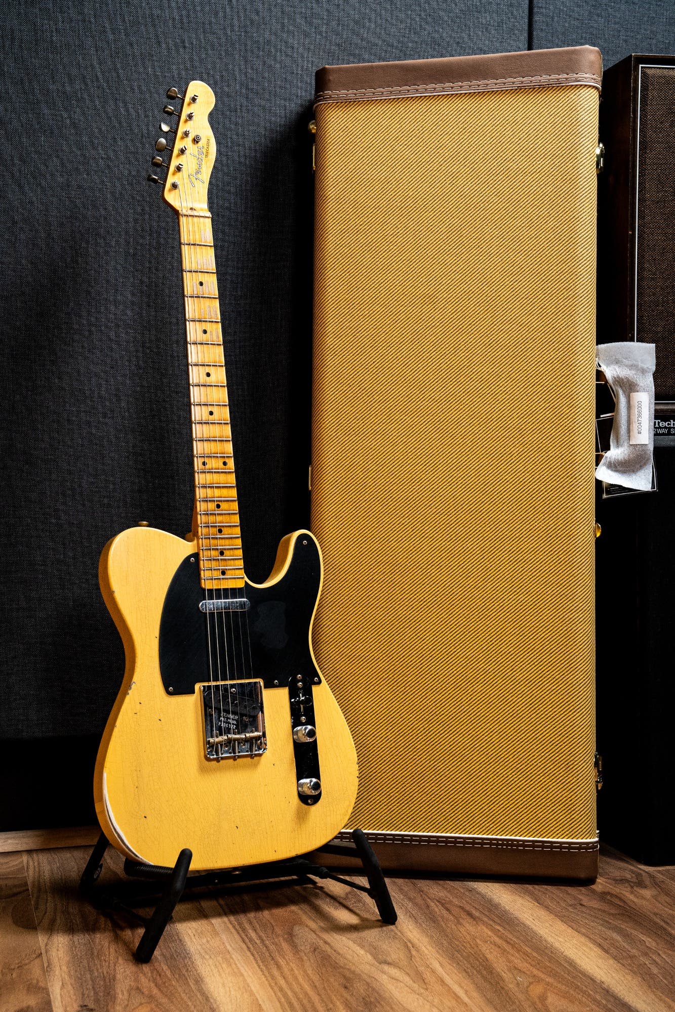 Fender Custom Shop '53 Telecaster - Relic - Aged Nocaster Blonde (#CS100202)