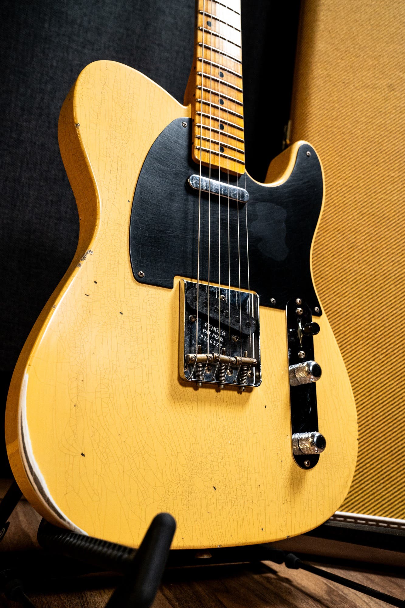 Fender Custom Shop '53 Telecaster - Relic - Aged Nocaster Blonde (#CS100202)