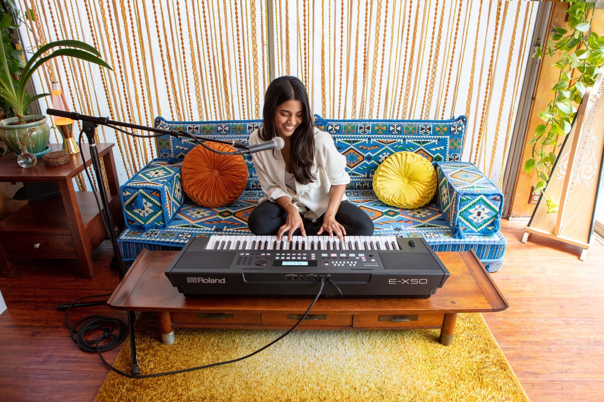 Roland E-X50 Arranger Keyboard (EX50)