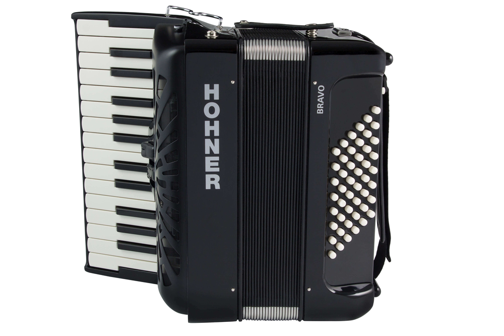 Hohner Bravo II 48 Silentkey Accordian - Black