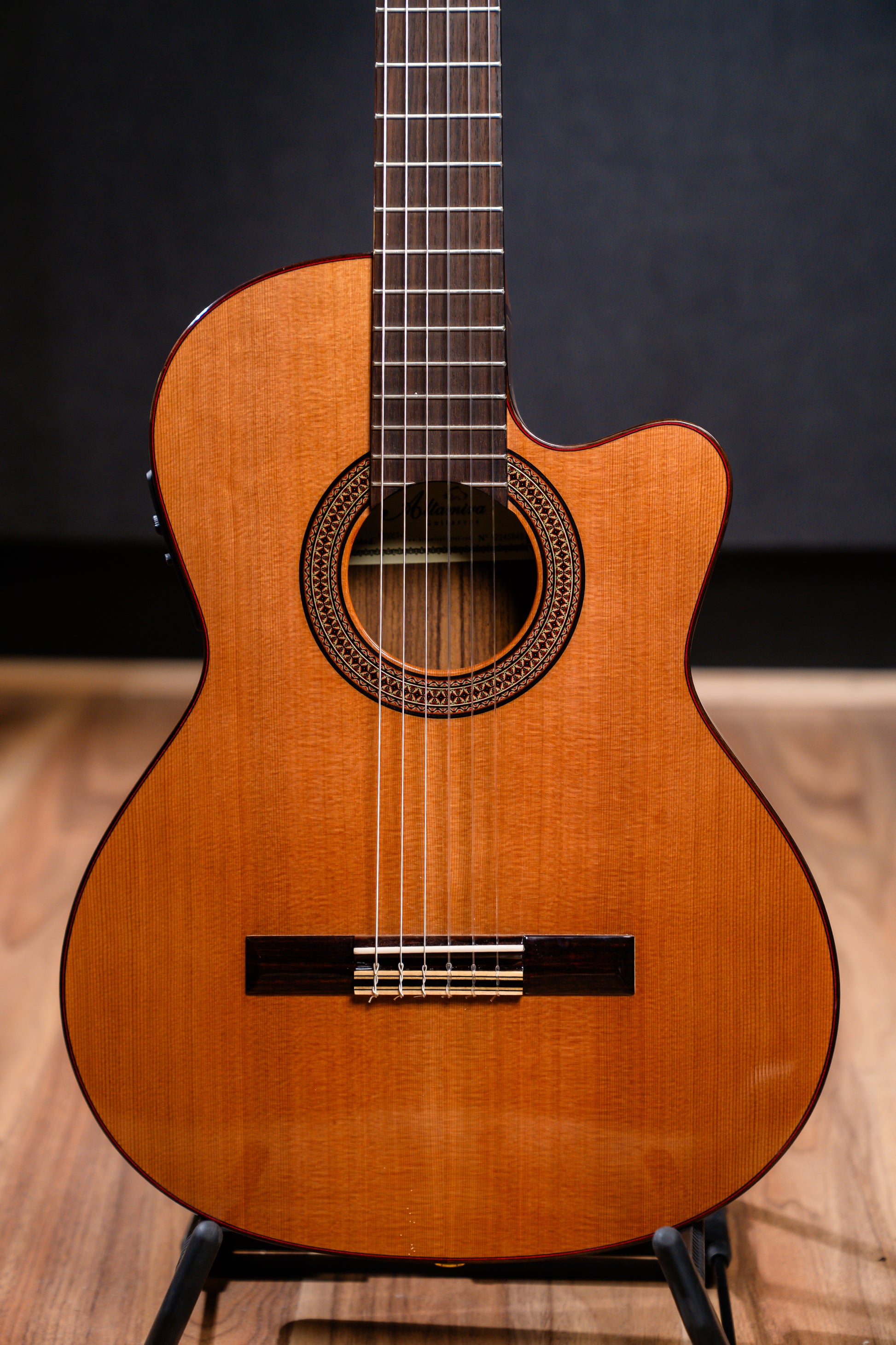 Altamira N300CT Thinline Classical Guitar w/Pickup + Cutaway - Pre-Owned