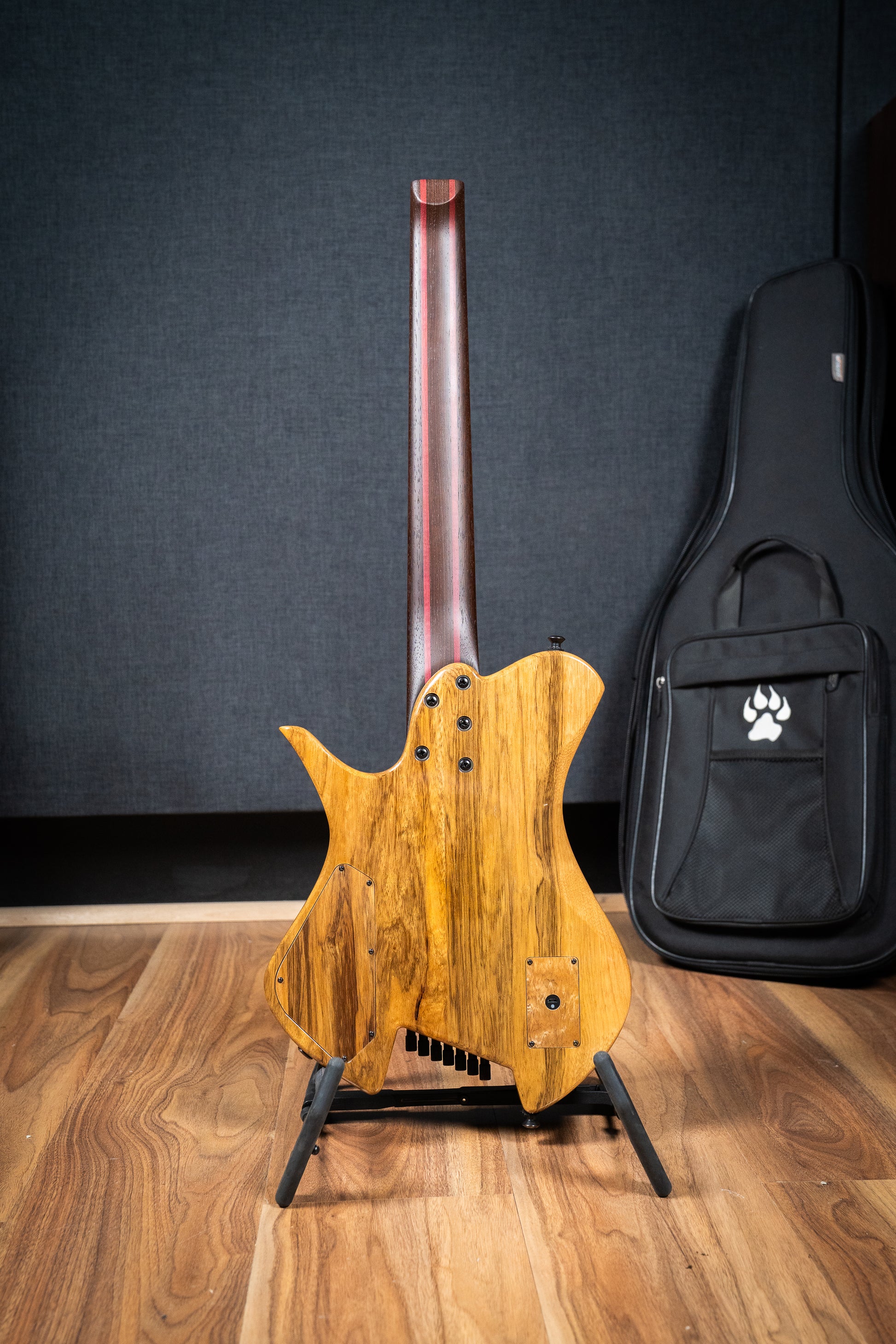 BlacKat HSA7 Custom w/Gigbag - Pre-Owned (#20026)