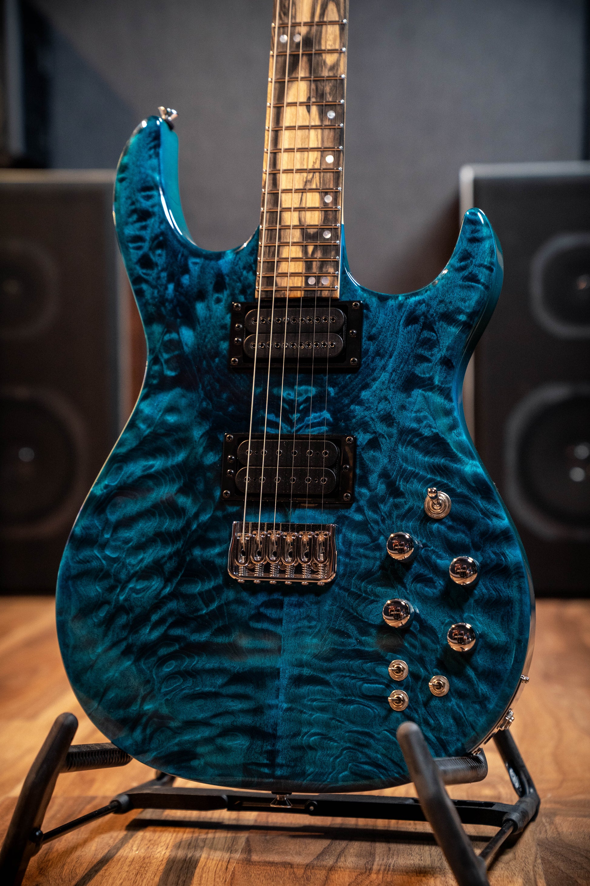 Carvin DC127 Electric Guitar - Quilt Blue - Pre-Owned (Signed by Mark Kiesel)