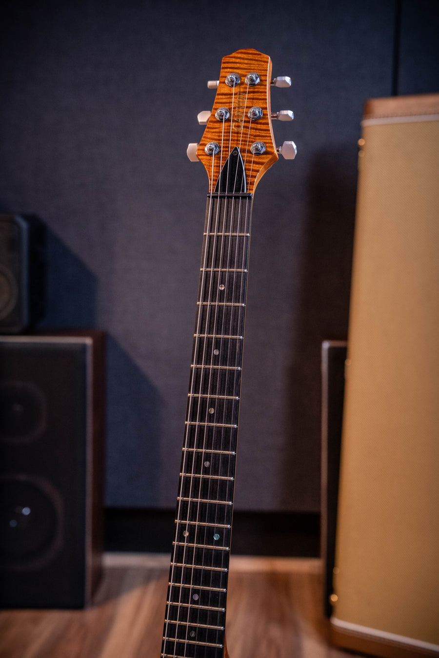 Carvin DC6T Flame Top w/Case - Pre-Owned