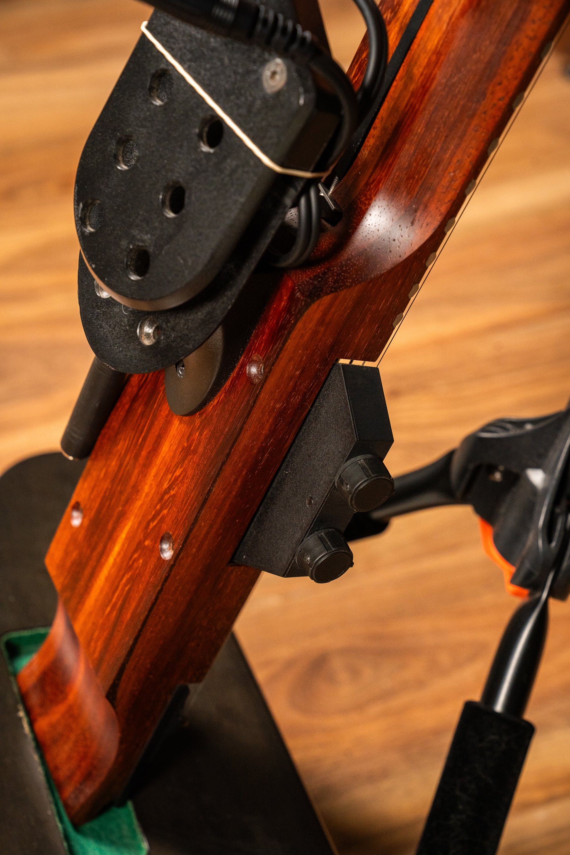 Chapman Stick – Grand Stick 10 (Padauk) - Pre-Owned