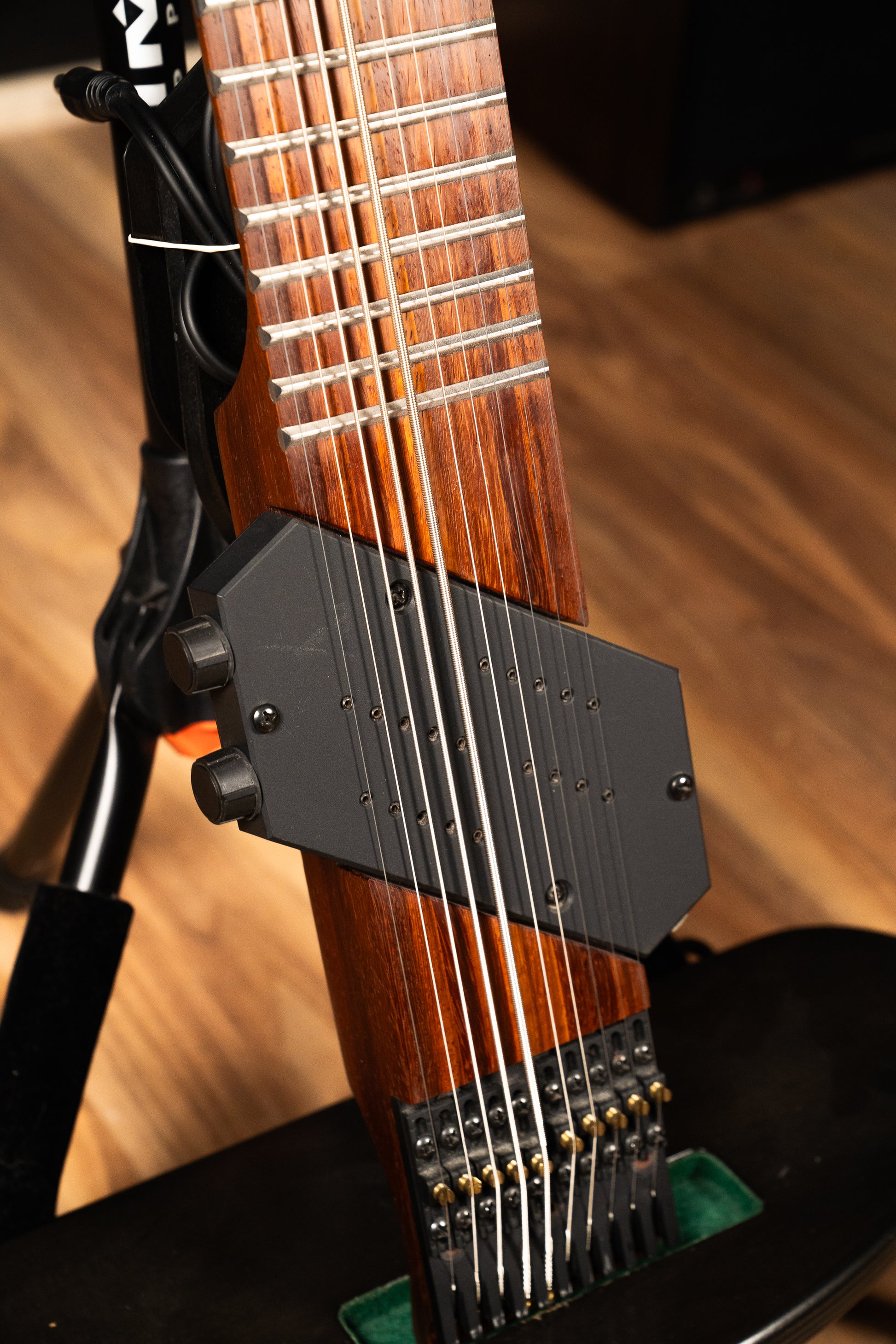 Chapman Stick – Grand Stick 10 (Padauk) - Pre-Owned