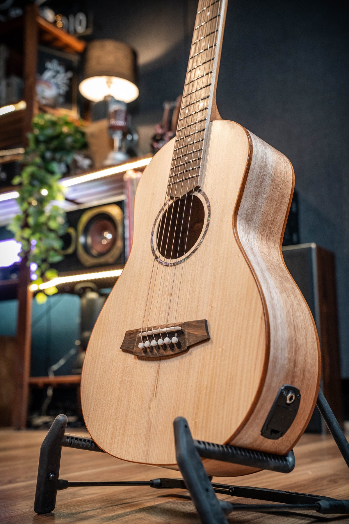 Cole Clark SPM1E-BM Studio Parlour 23.5" Scale Mini Acoustic - Bunya / QLD Maple