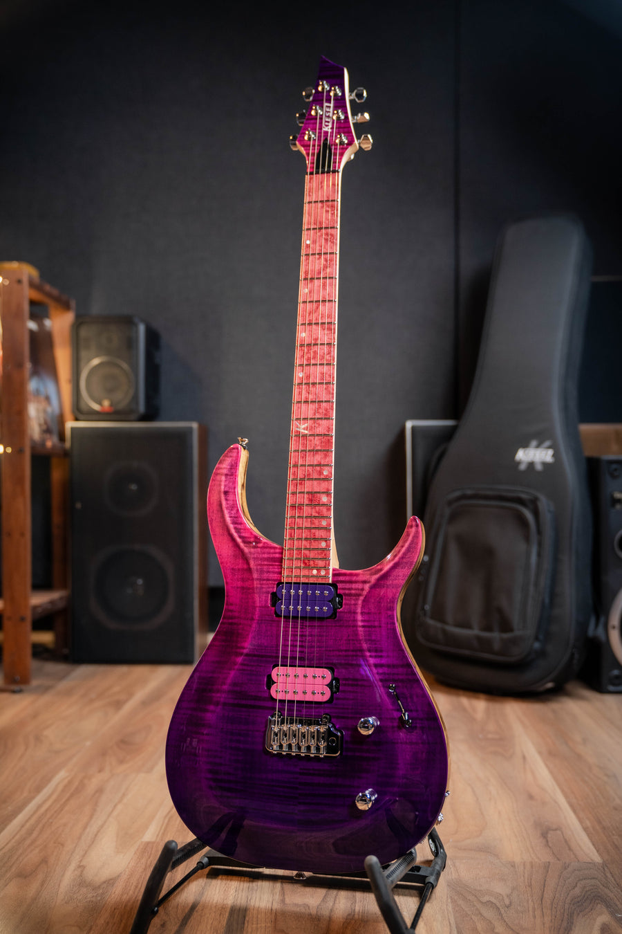 Kiesel Custom CT6 Cresent w/Gig Bag - Pink/Purple Fade - Pink Fretboard - Pre-Owned