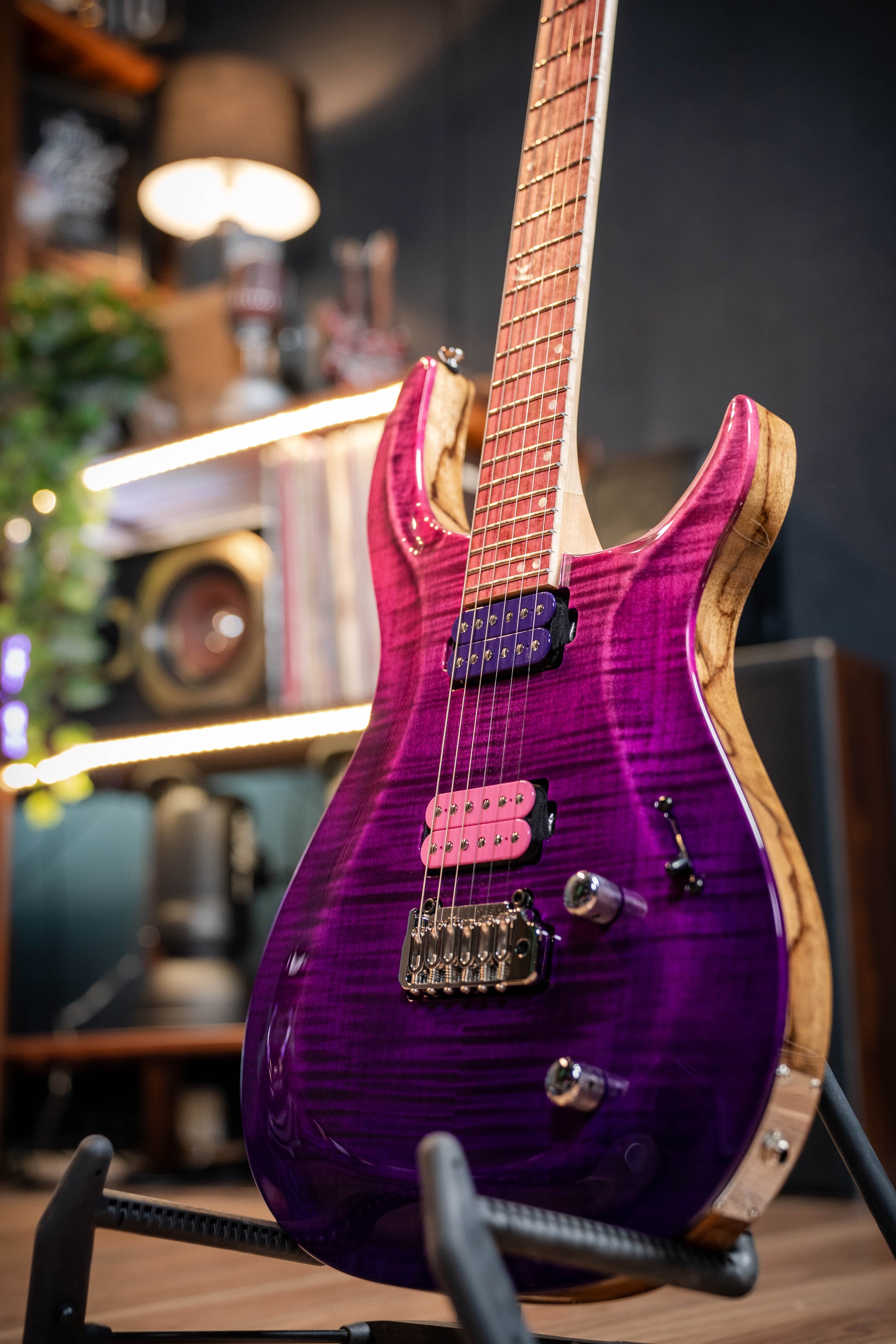 Kiesel Custom CT6 Cresent w/Gig Bag - Pink/Purple Fade - Pink Fretboard - Pre-Owned