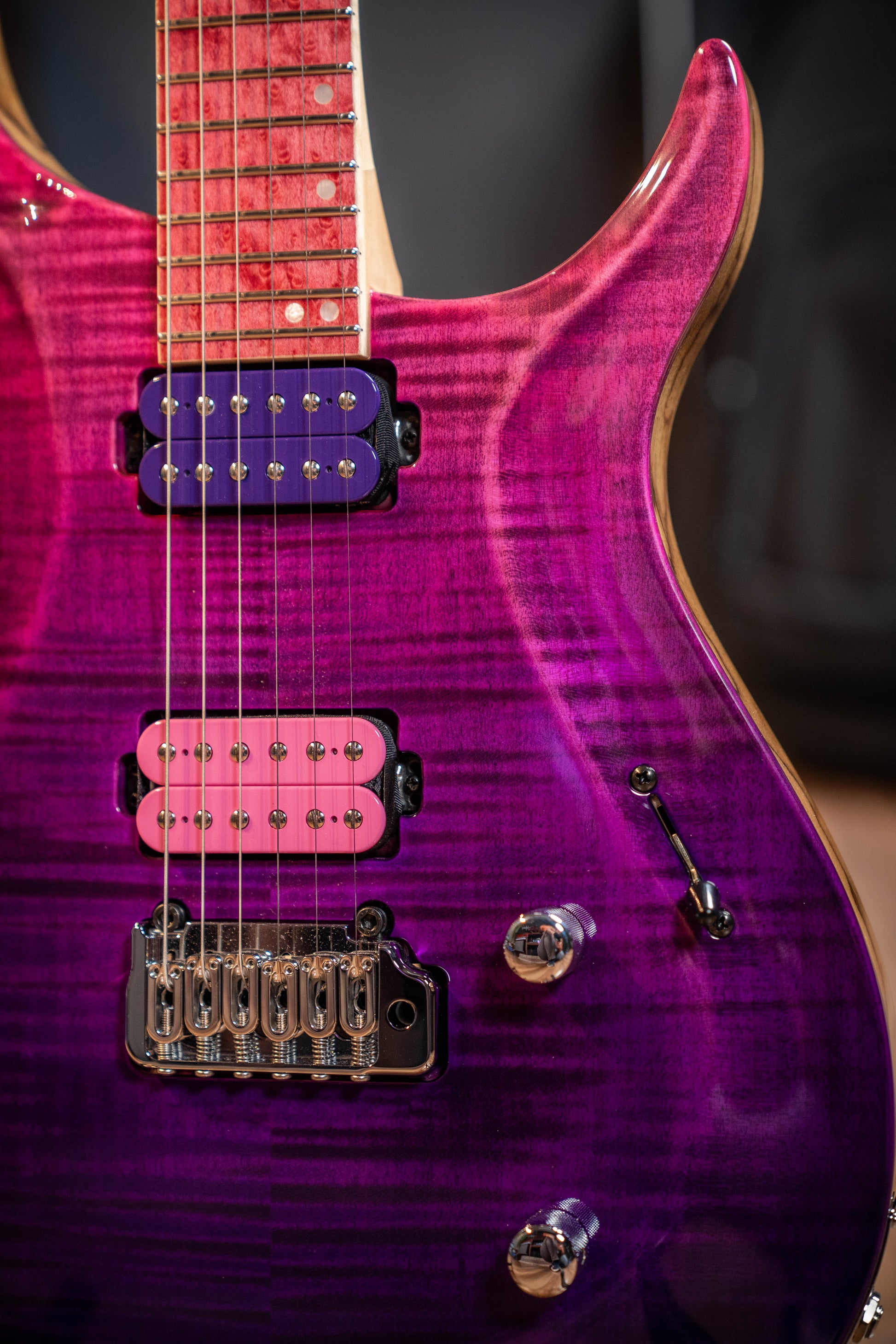 Kiesel Custom CT6 Cresent w/Gig Bag - Pink/Purple Fade - Pink Fretboard - Pre-Owned