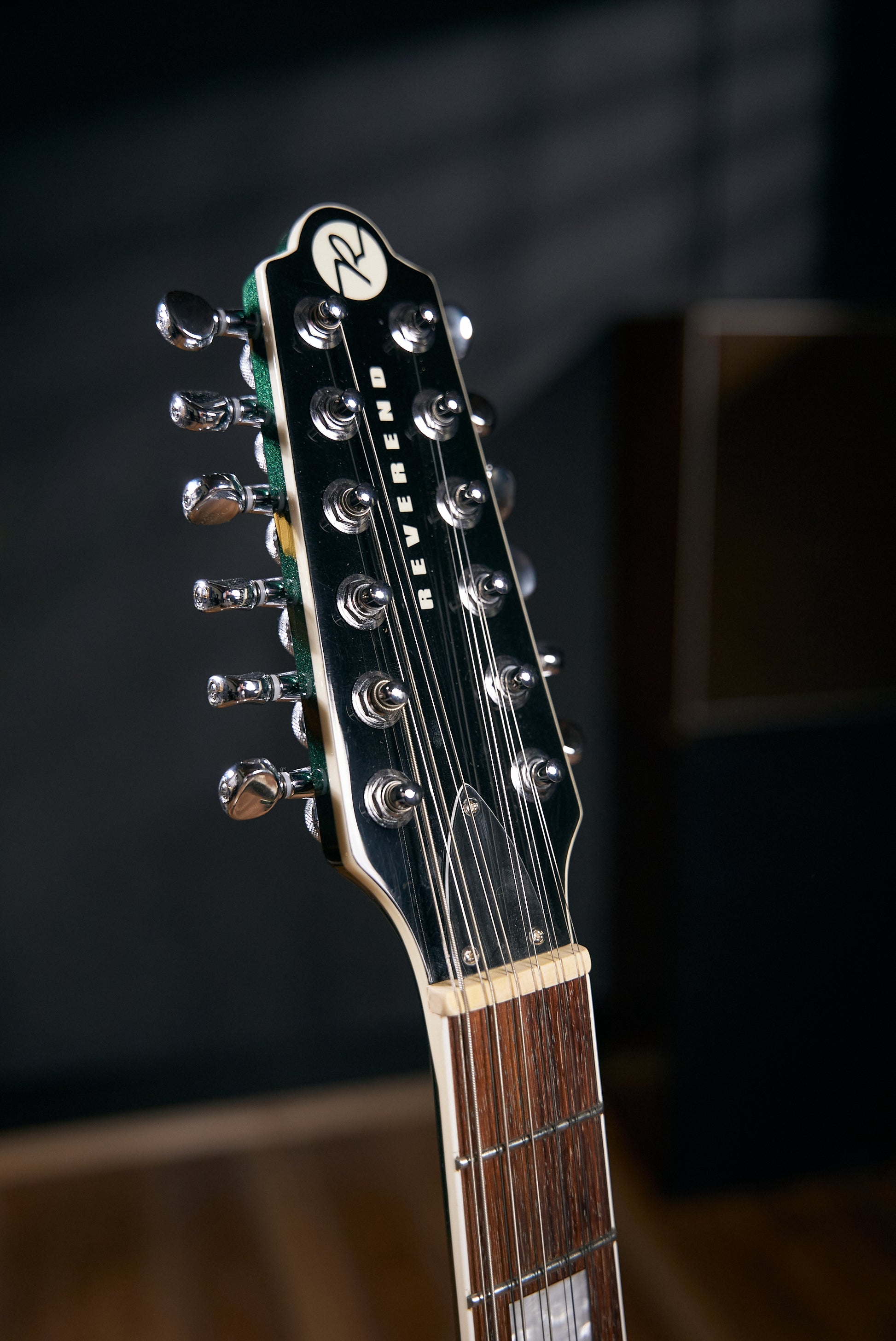 Reverend Airwave 12 12-String Electric Guitar - Citradelic Sunset RW - Pre-Owned