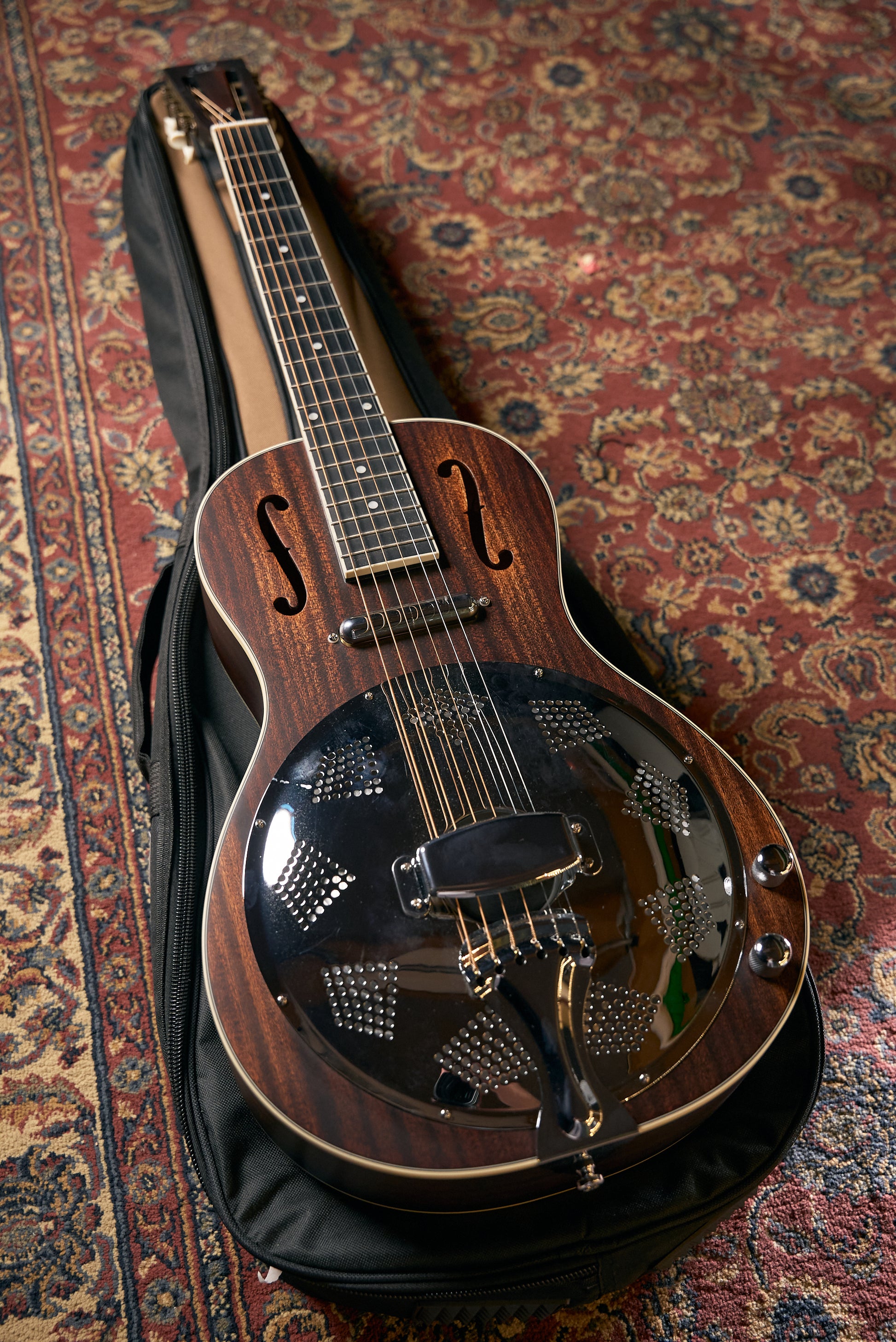 Ortega RRG30E-WB Electric Resonator w/Bag - Walnut - Pre-Owned