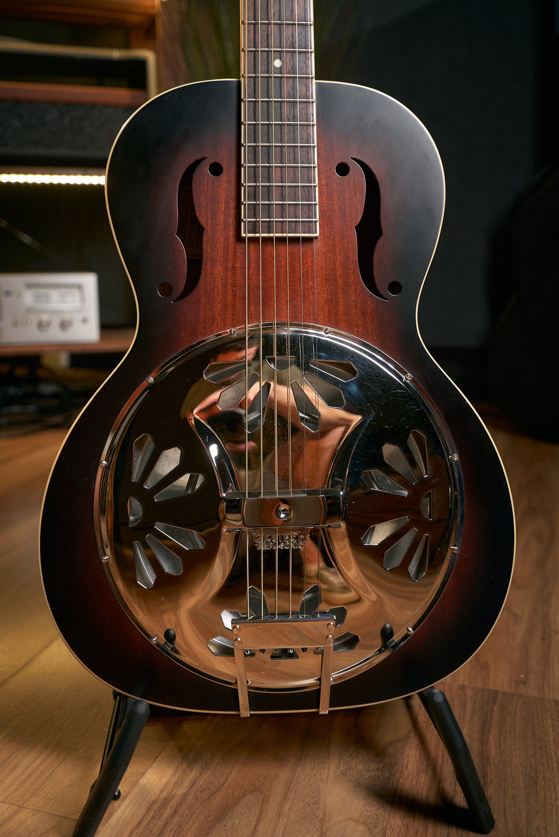 Gretsch G9220 Bobtail Resonator Guitar - Sunburst - Pre-Owned