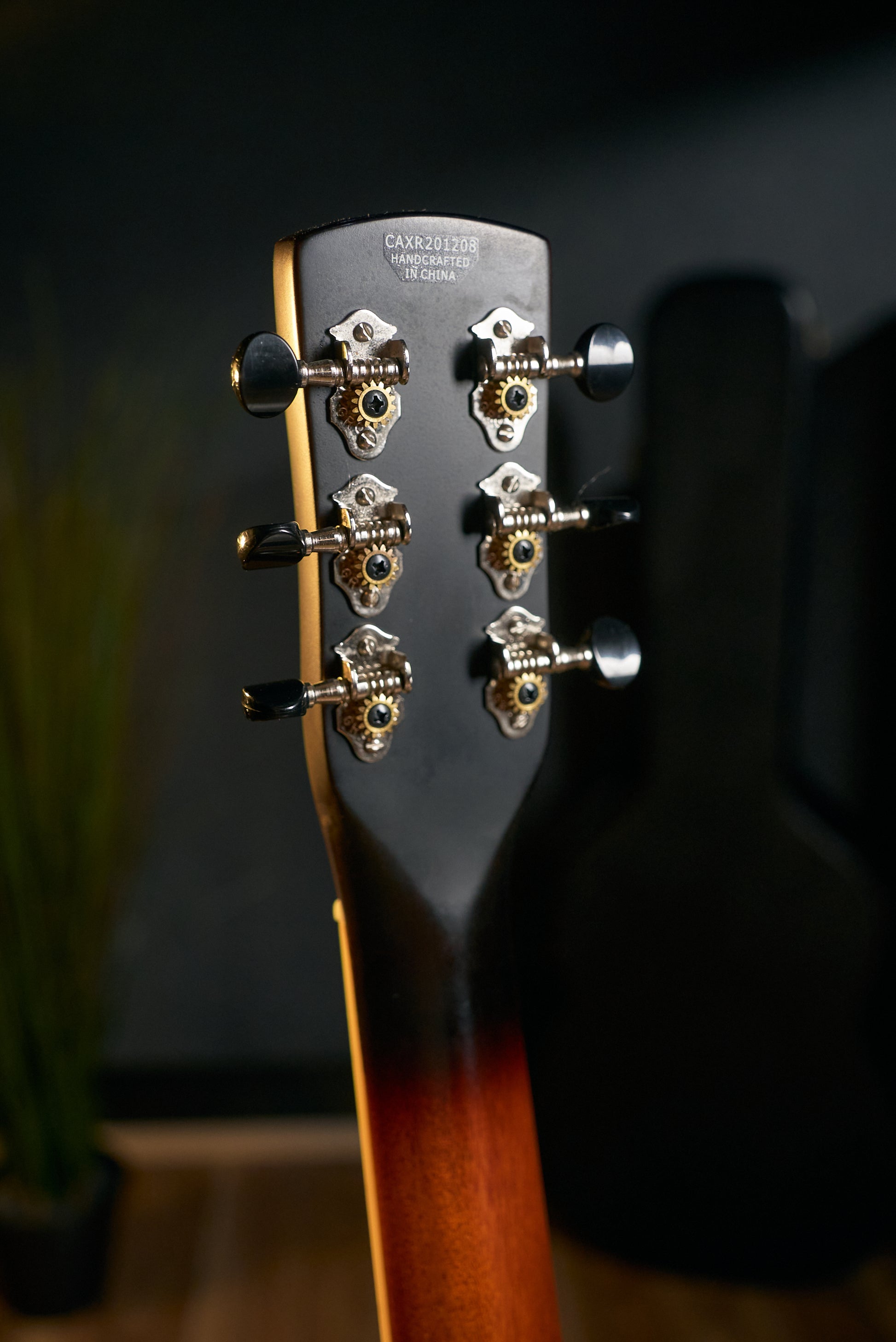 Gretsch G9220 Bobtail Resonator Guitar - Sunburst - Pre-Owned