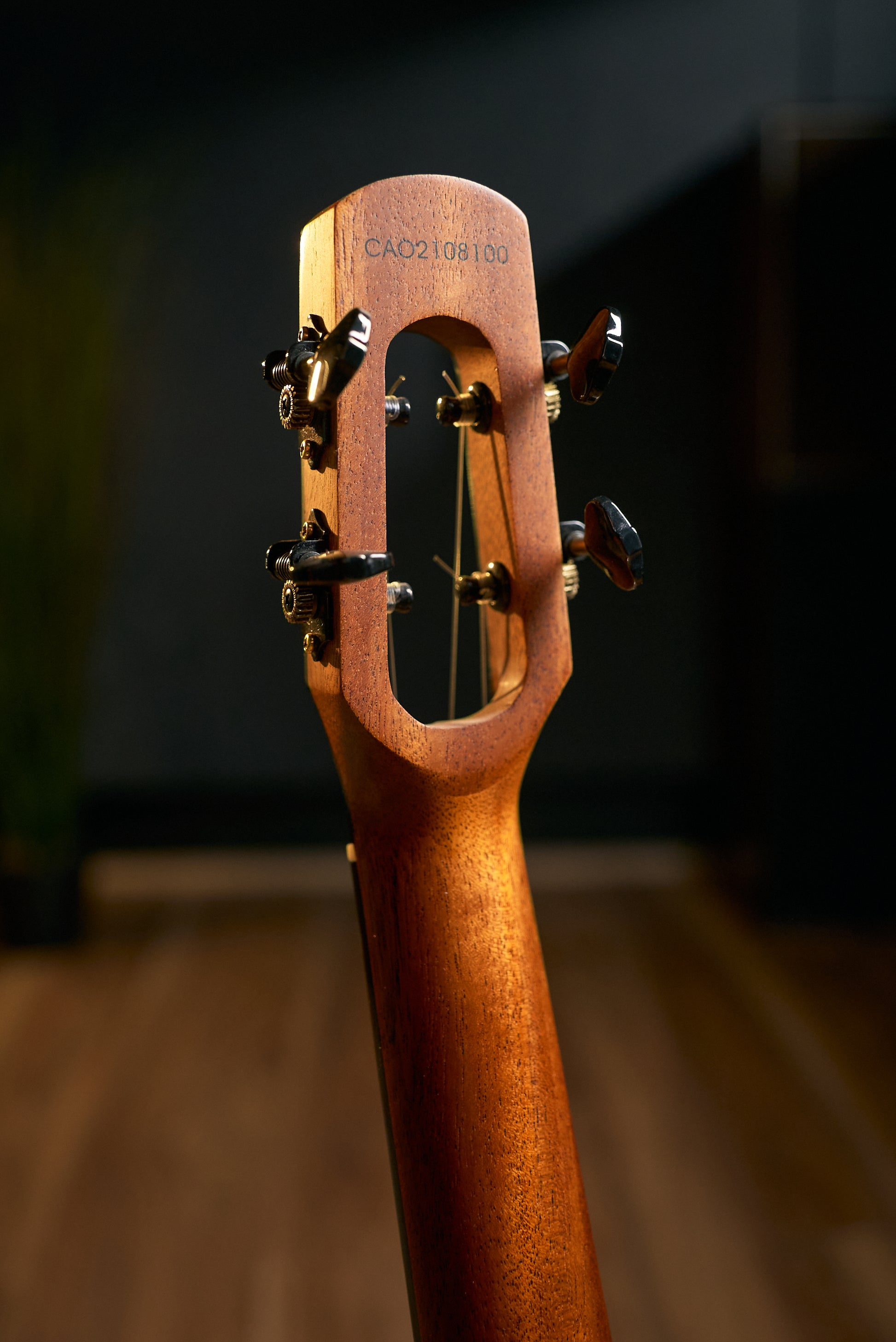 Flight Voyager Tenor Ukulele w/Pickup - Pre-Owned