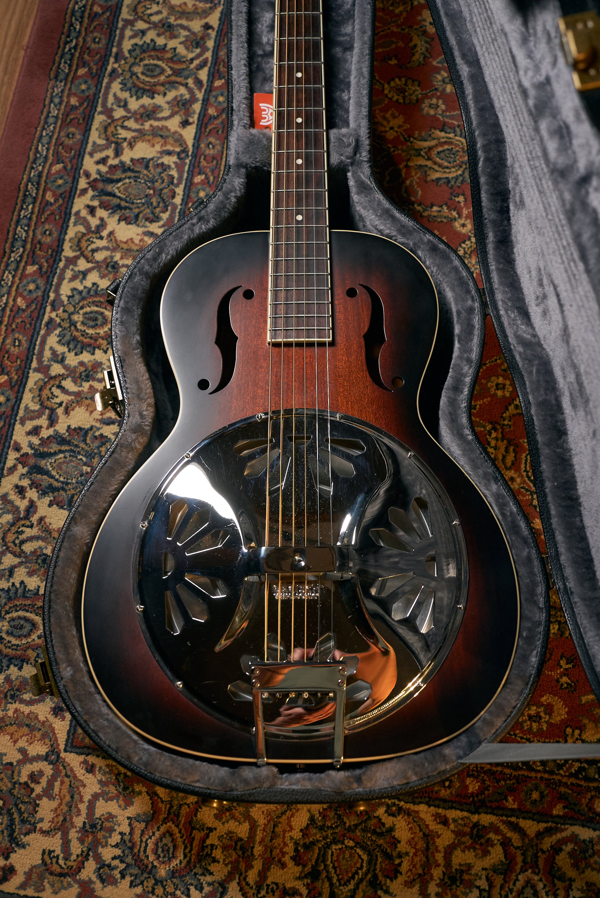 Gretsch G9220 Bobtail Resonator Guitar - Sunburst - Pre-Owned