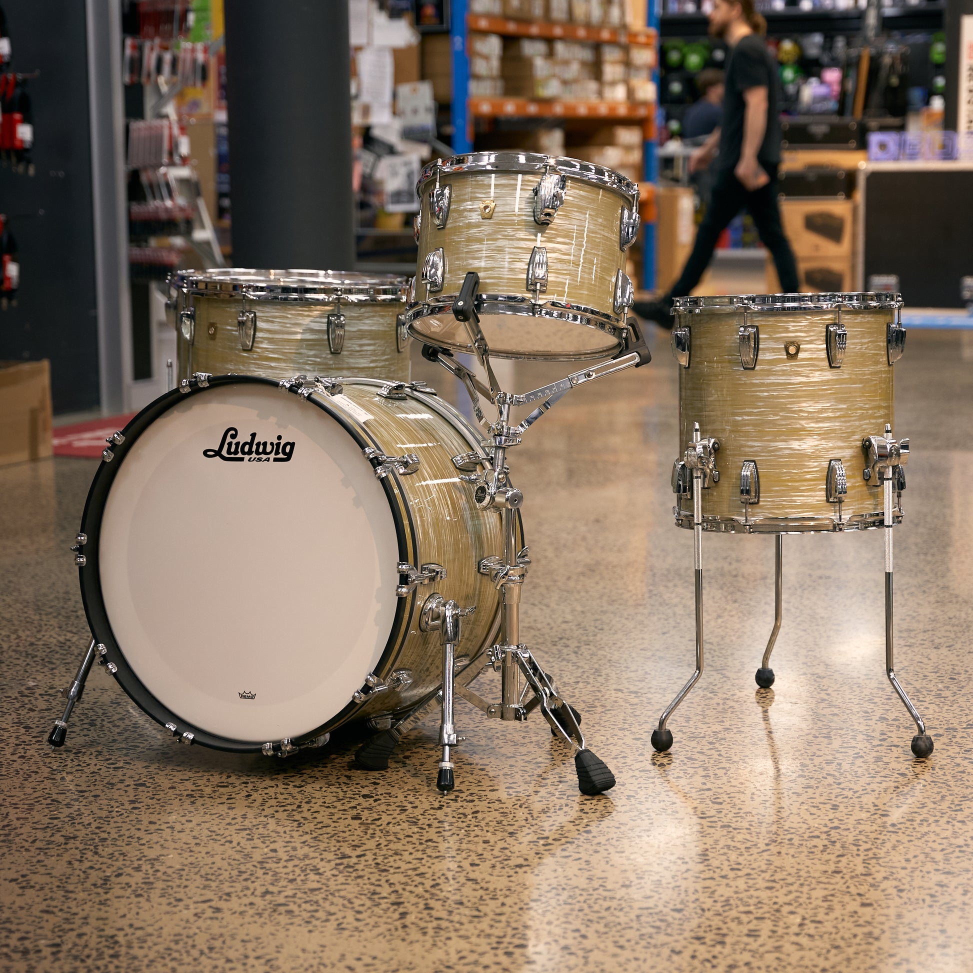 Ludwig Classic Maple 5pc Drum Kit w/Bags - Olive Oyster - Pre-Owned