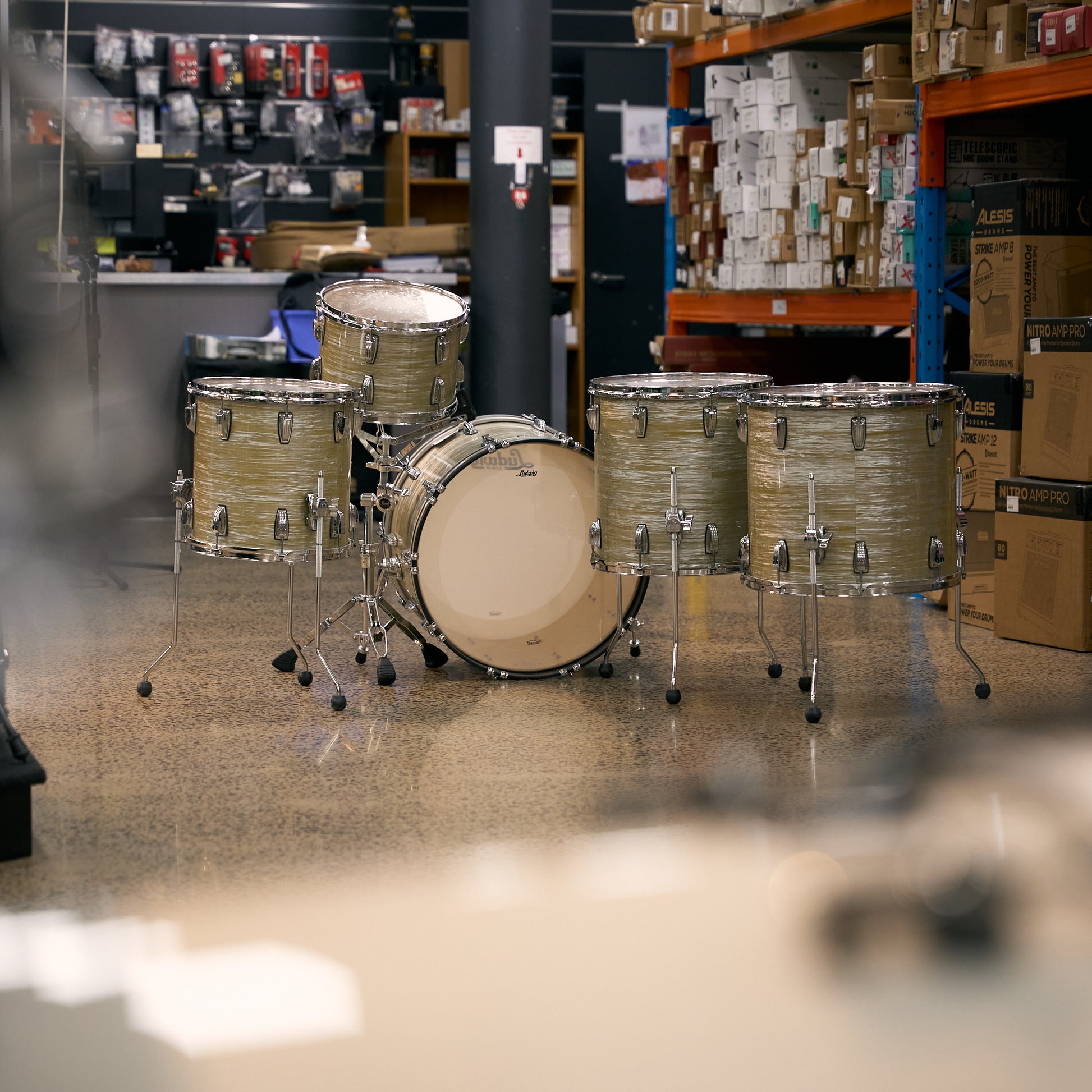 Ludwig Classic Maple 5pc Drum Kit w/Bags - Olive Oyster - Pre-Owned