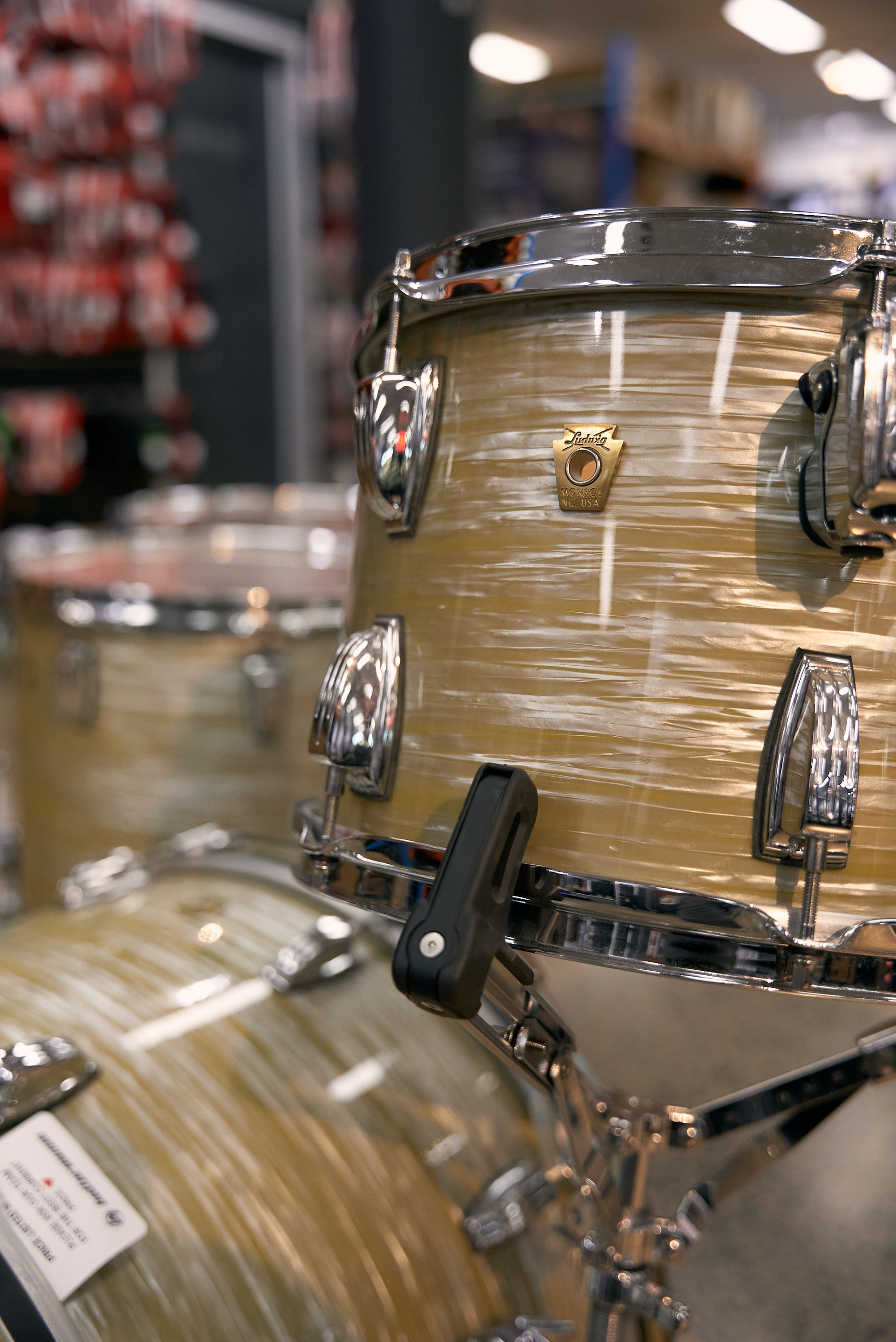 Ludwig Classic Maple 5pc Drum Kit w/Bags - Olive Oyster - Pre-Owned