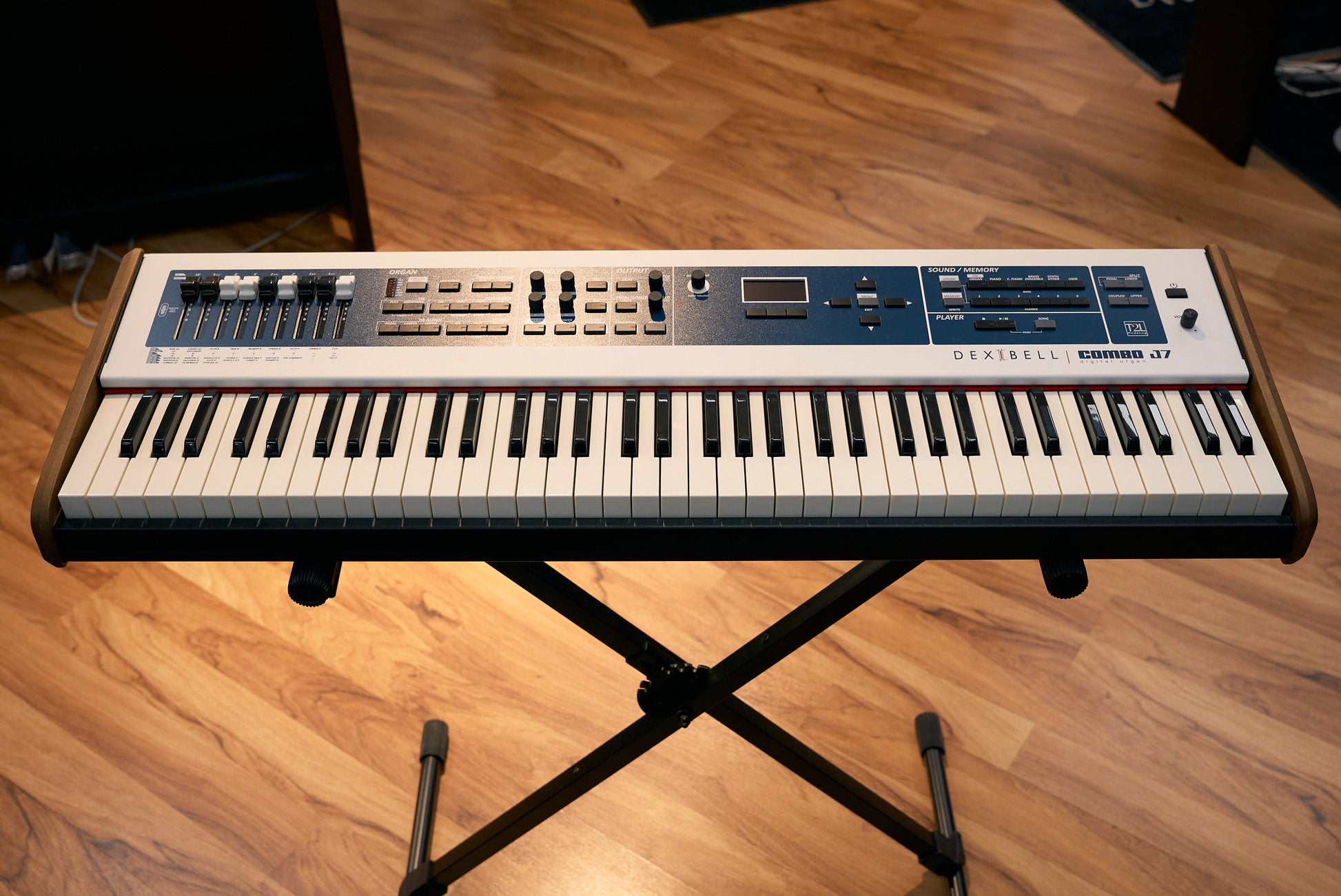 Dexibell J7 Combo Organ w/Power Supply - Pre-Owned