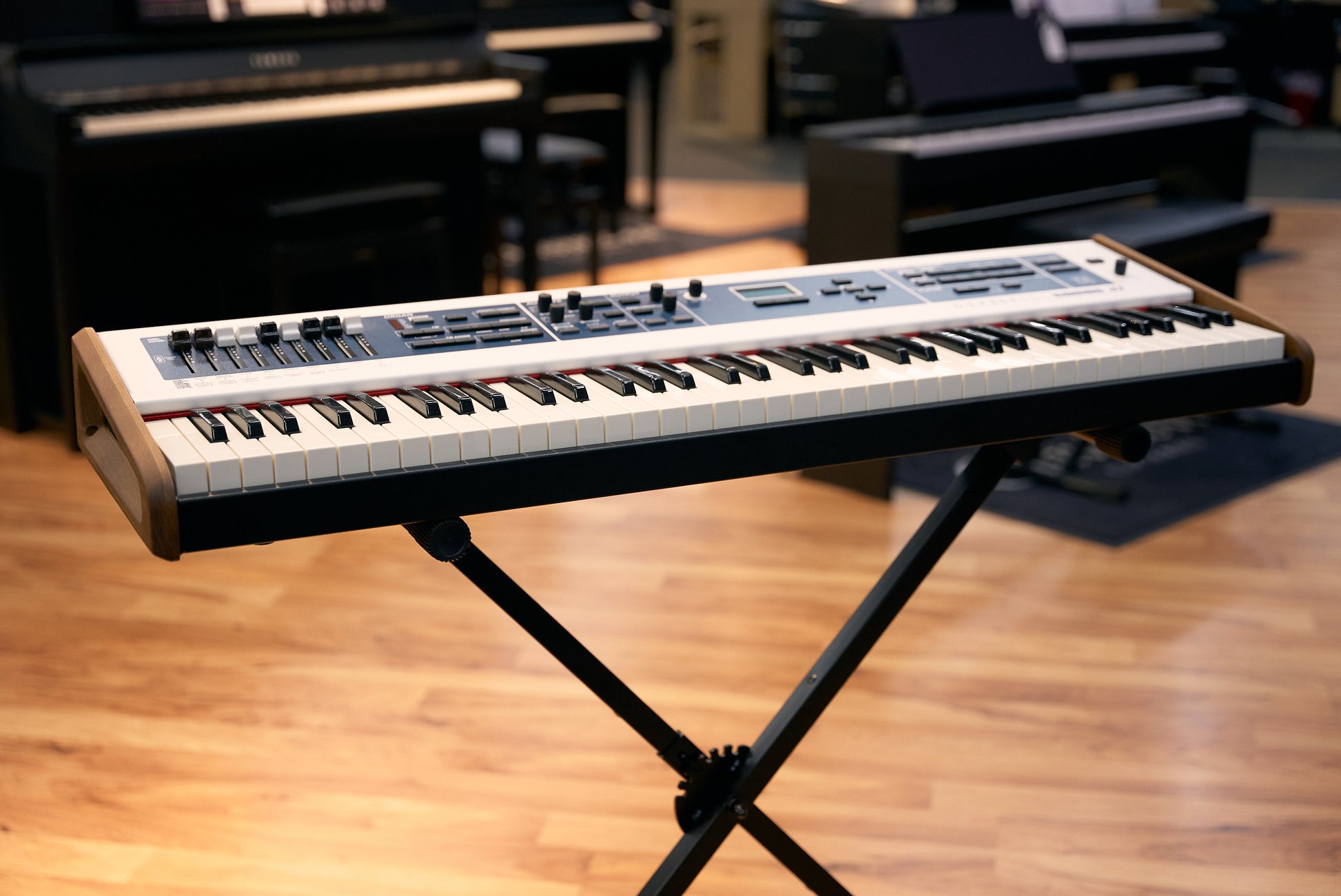 Dexibell J7 Combo Organ w/Power Supply - Pre-Owned