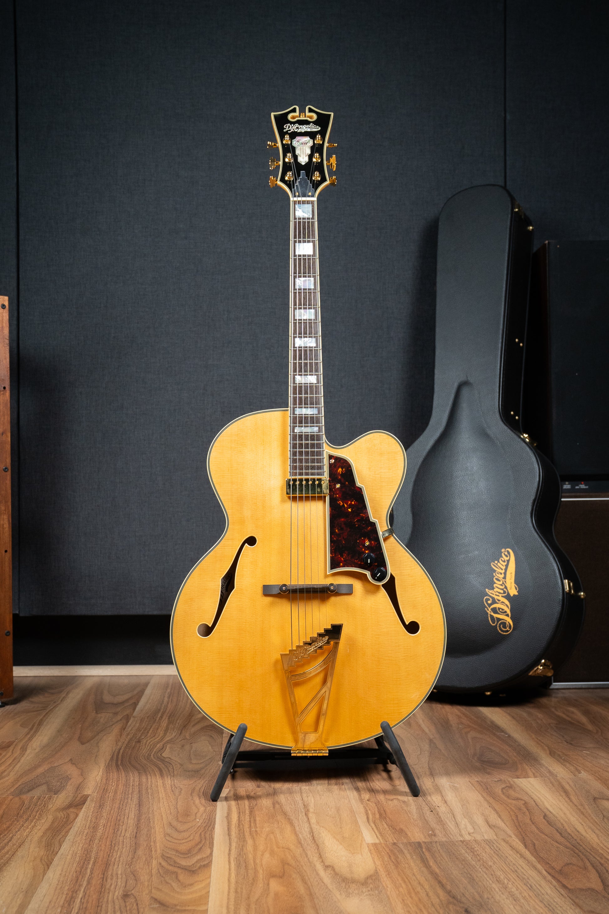 D'Angelico EXL-1 Jazz Guitar w/Case - Natural - Pre-Owned