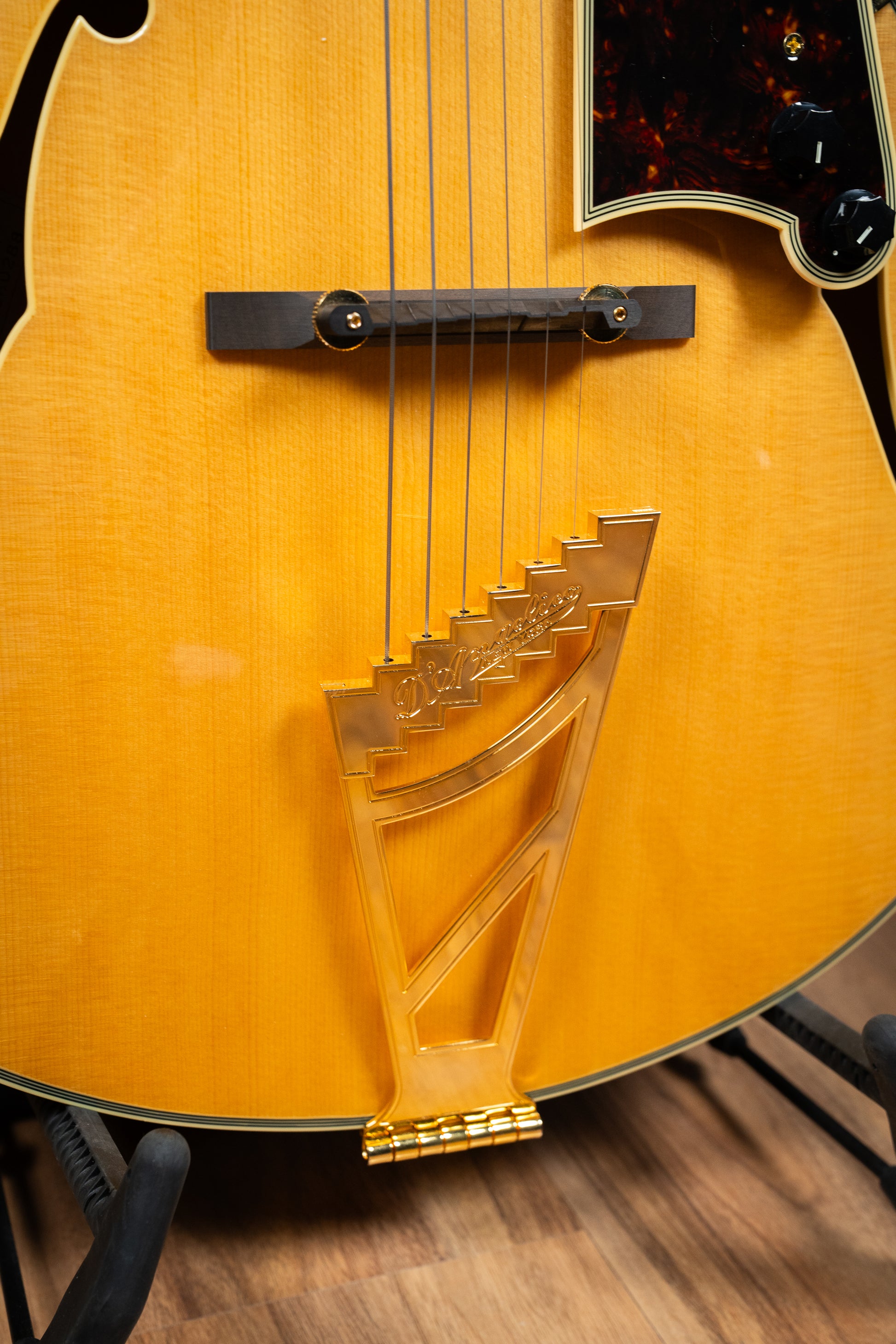 D'Angelico EXL-1 Jazz Guitar w/Case - Natural - Pre-Owned