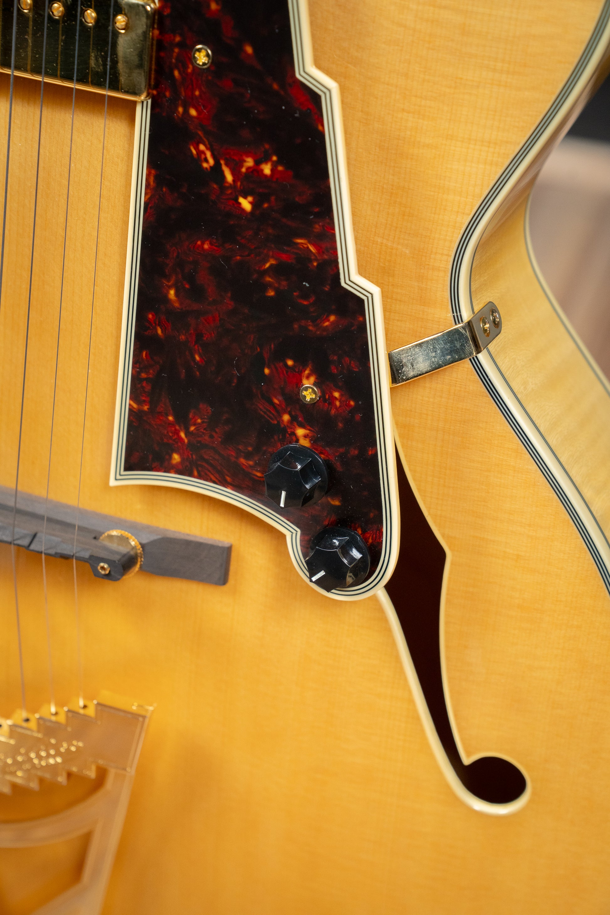 D'Angelico EXL-1 Jazz Guitar w/Case - Natural - Pre-Owned