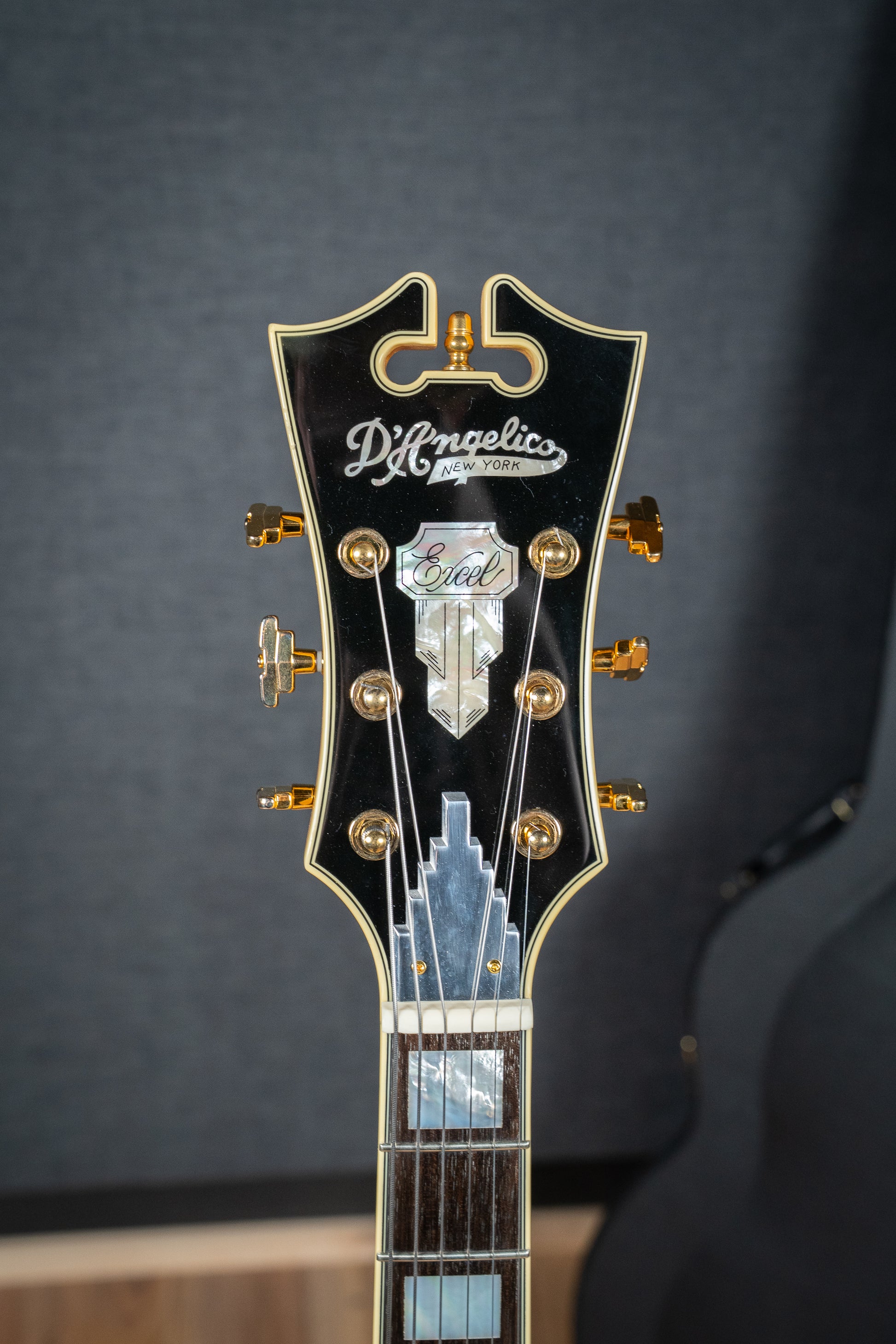 D'Angelico EXL-1 Jazz Guitar w/Case - Natural - Pre-Owned