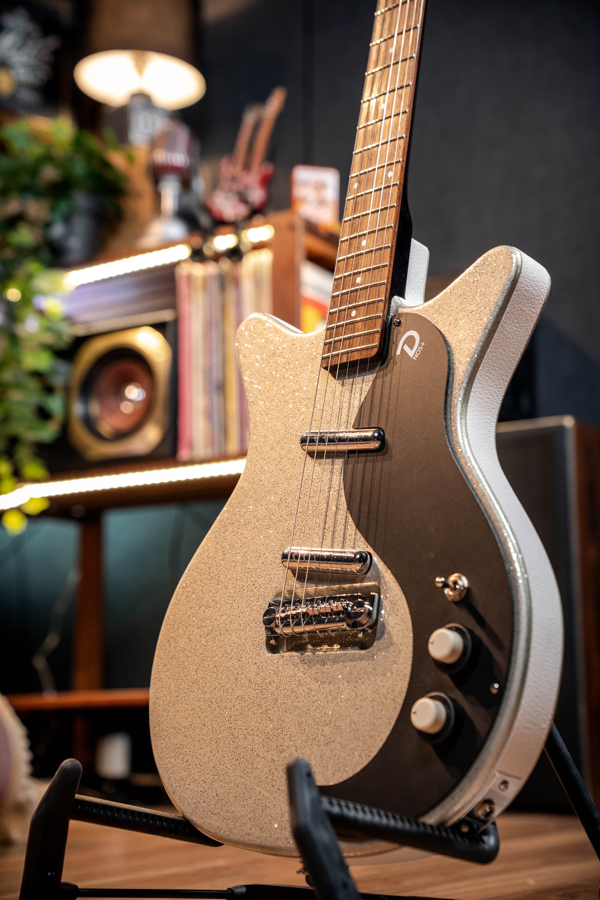 Danelectro 59M NOS+ - Silver Metal Flake - Pre-Owned
