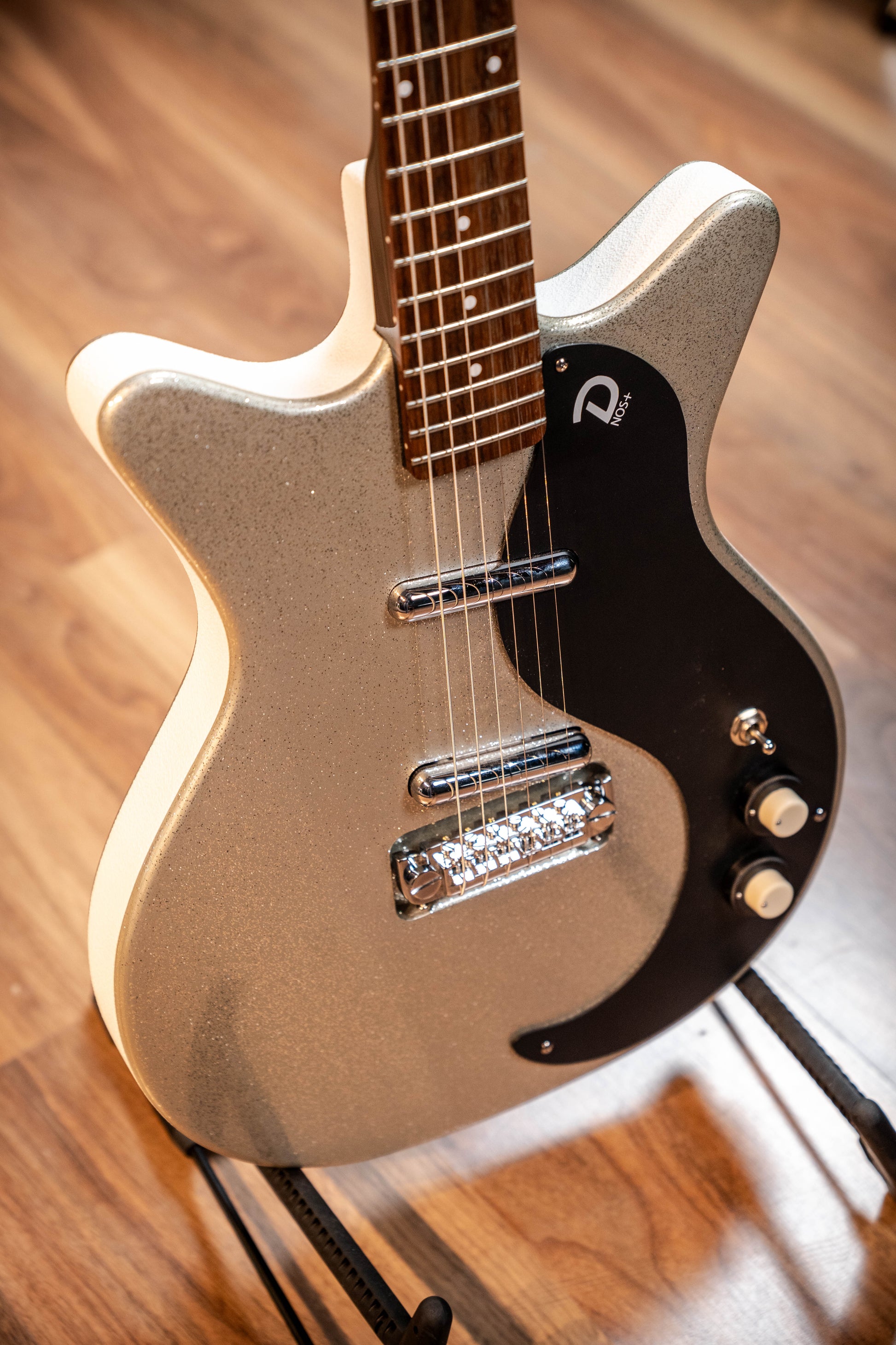 Danelectro 59M NOS+ - Silver Metal Flake - Pre-Owned