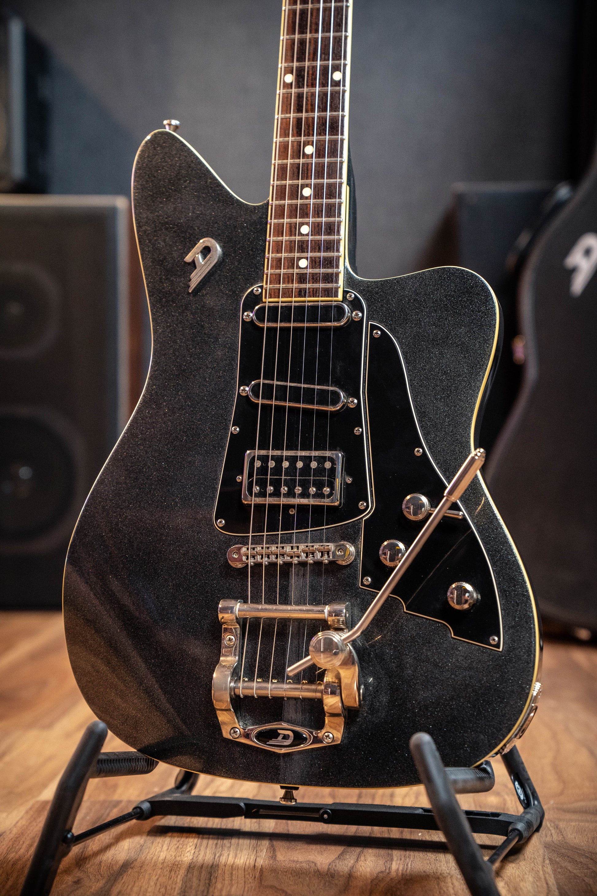 Duesenberg Paloma w/Orig. Case - Pre-Owned