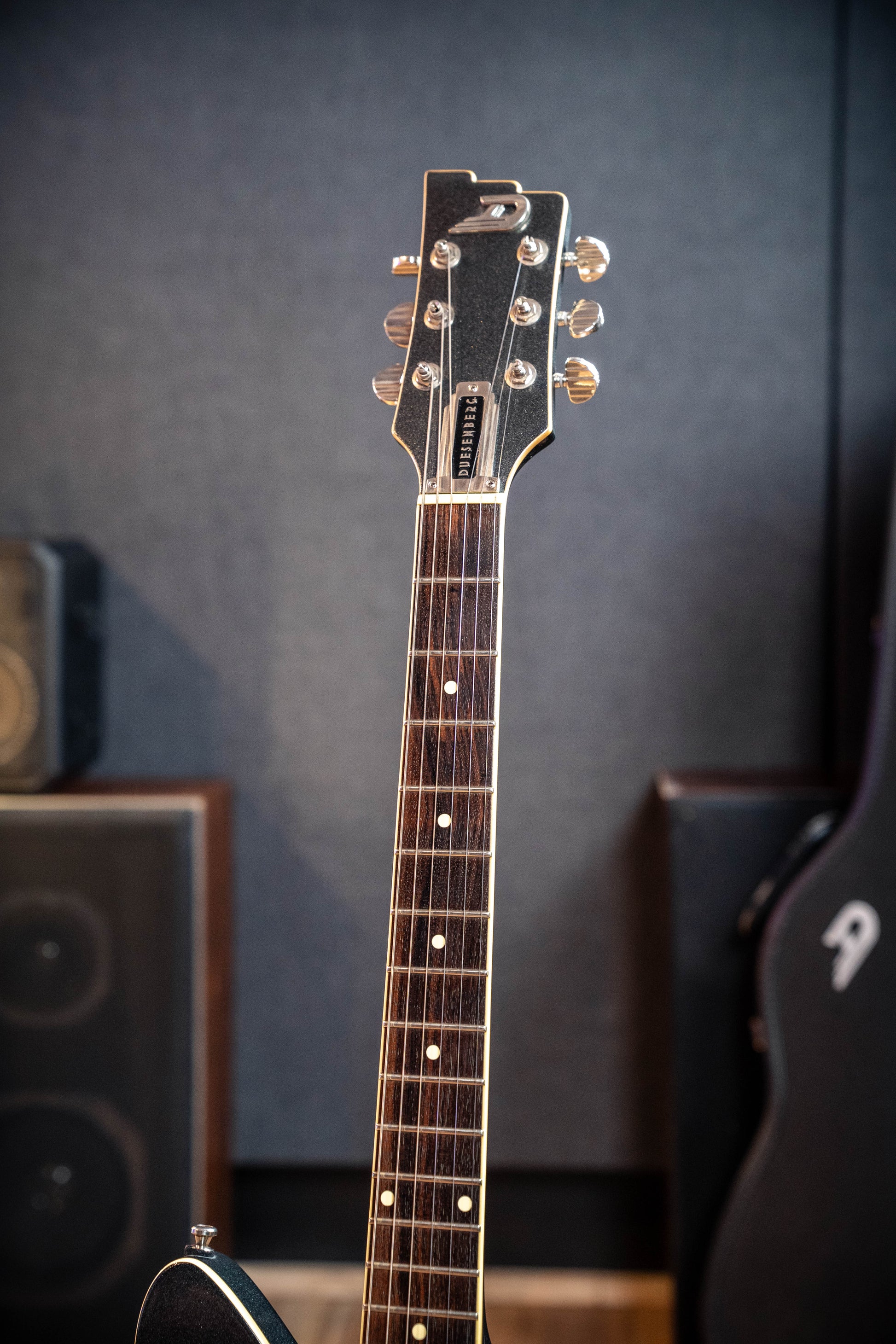 Duesenberg Paloma w/Orig. Case - Pre-Owned
