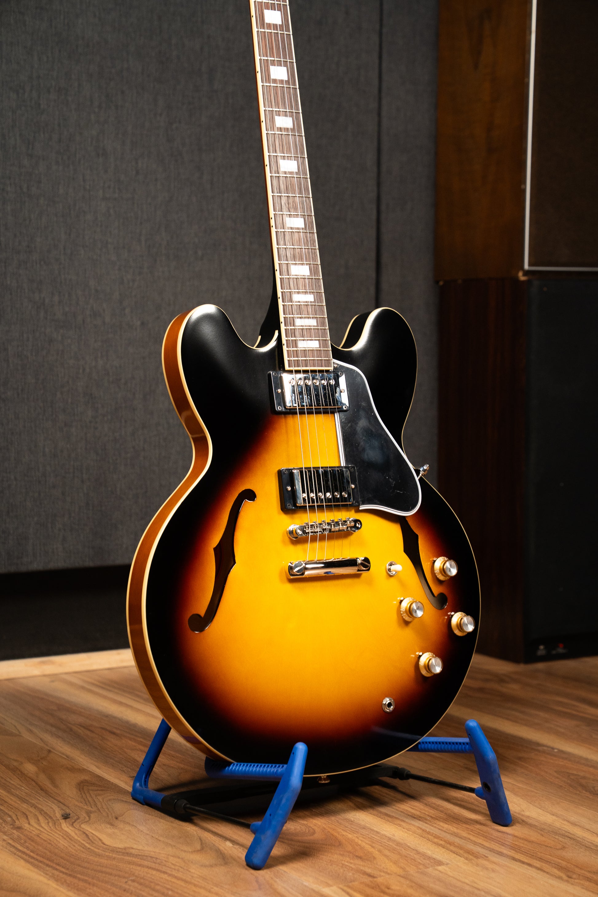 Epiphone 1962 ES-335 Re-issue w/Case - Vintage Burst - Pre-Owned (Mint)