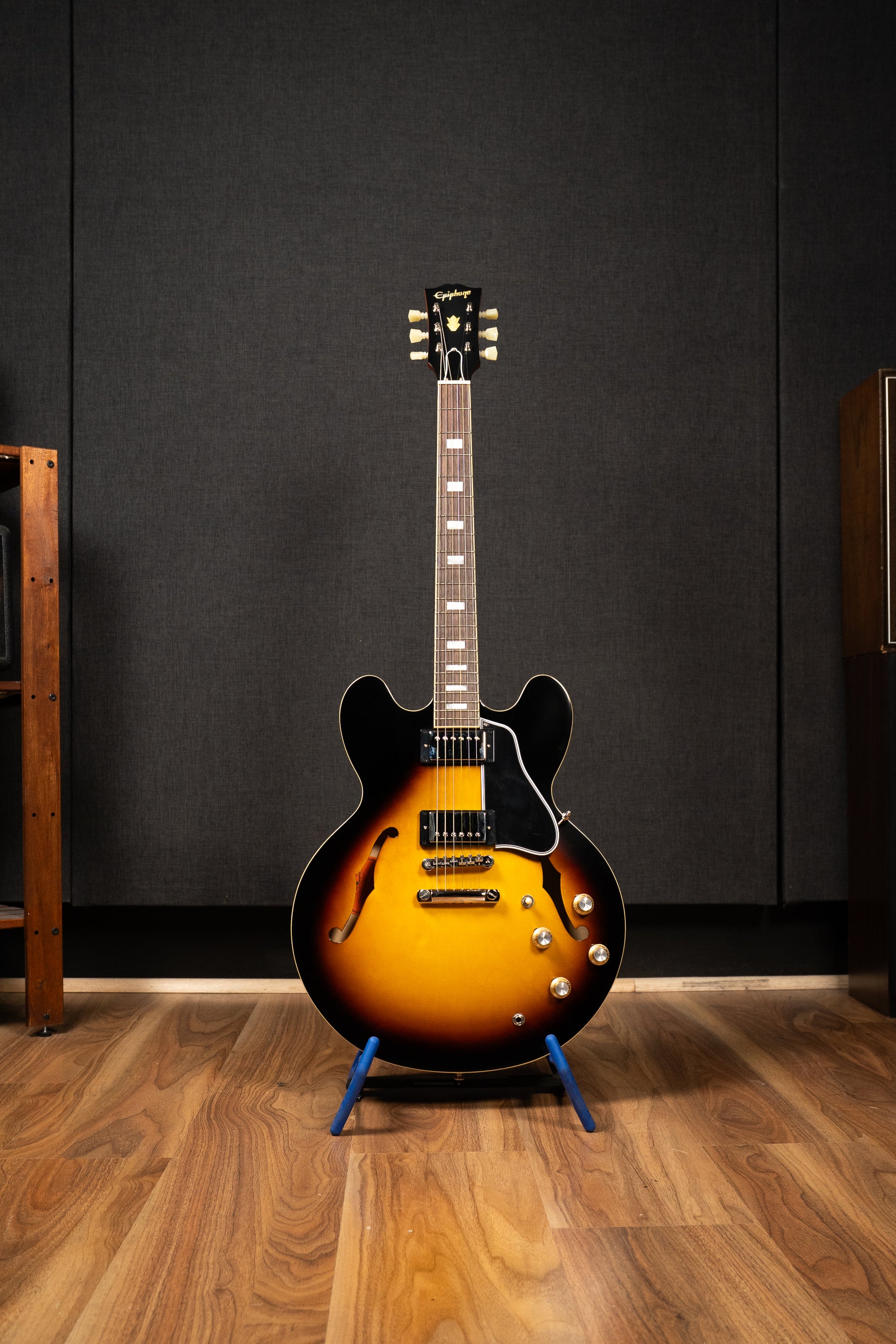 Epiphone 1962 ES-335 Re-issue w/Case - Vintage Burst - Pre-Owned (Mint)