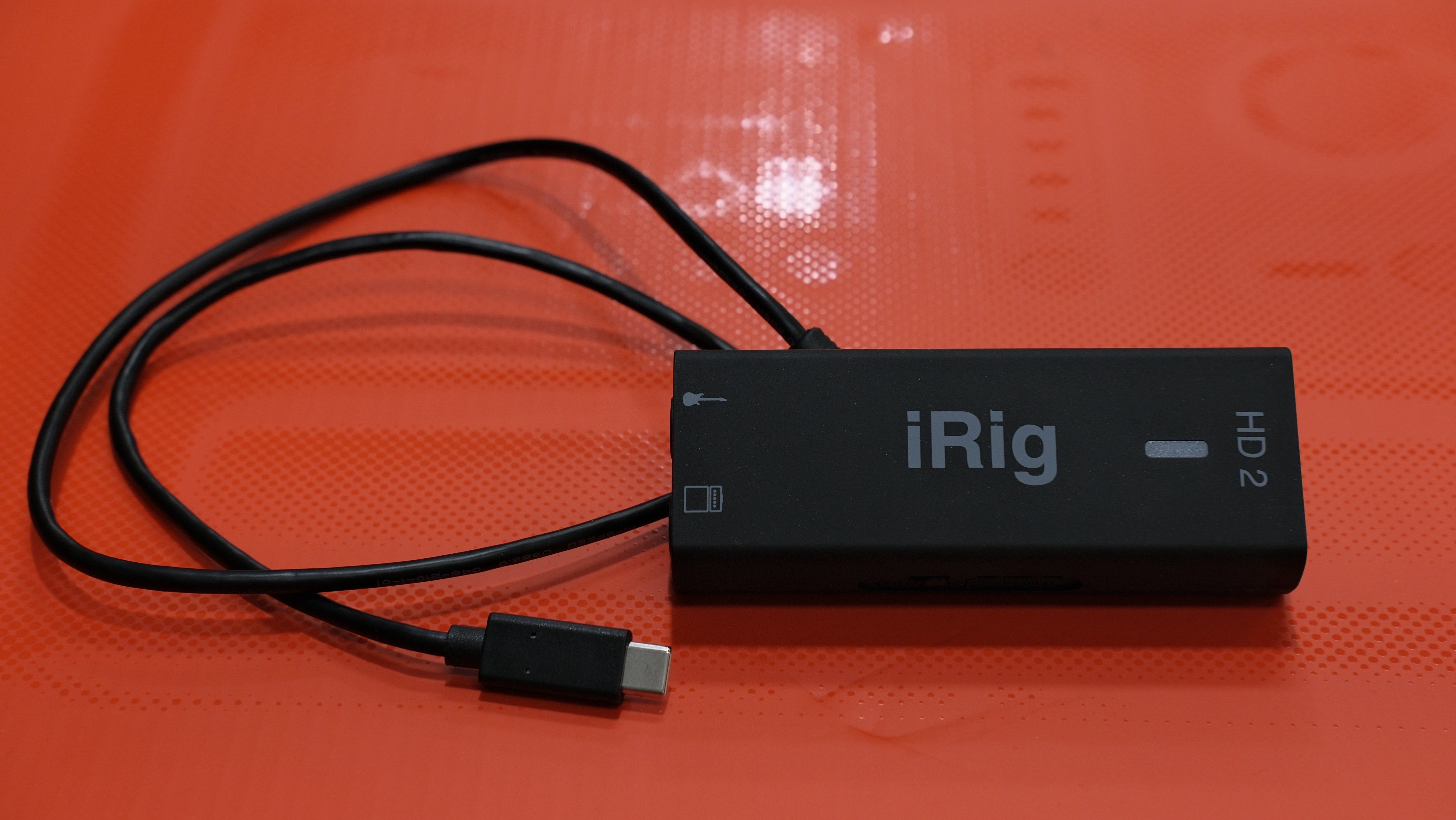 IK Multimedia iRig HD2 Guitar / Bass Interface - Pre-Owned