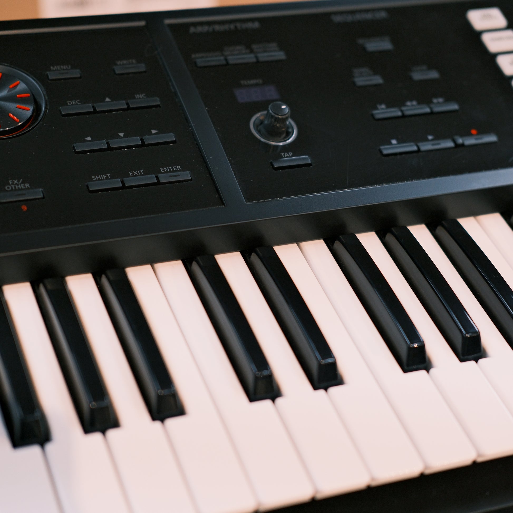 Roland FA-06 61-note Workstation - Pre-Owned