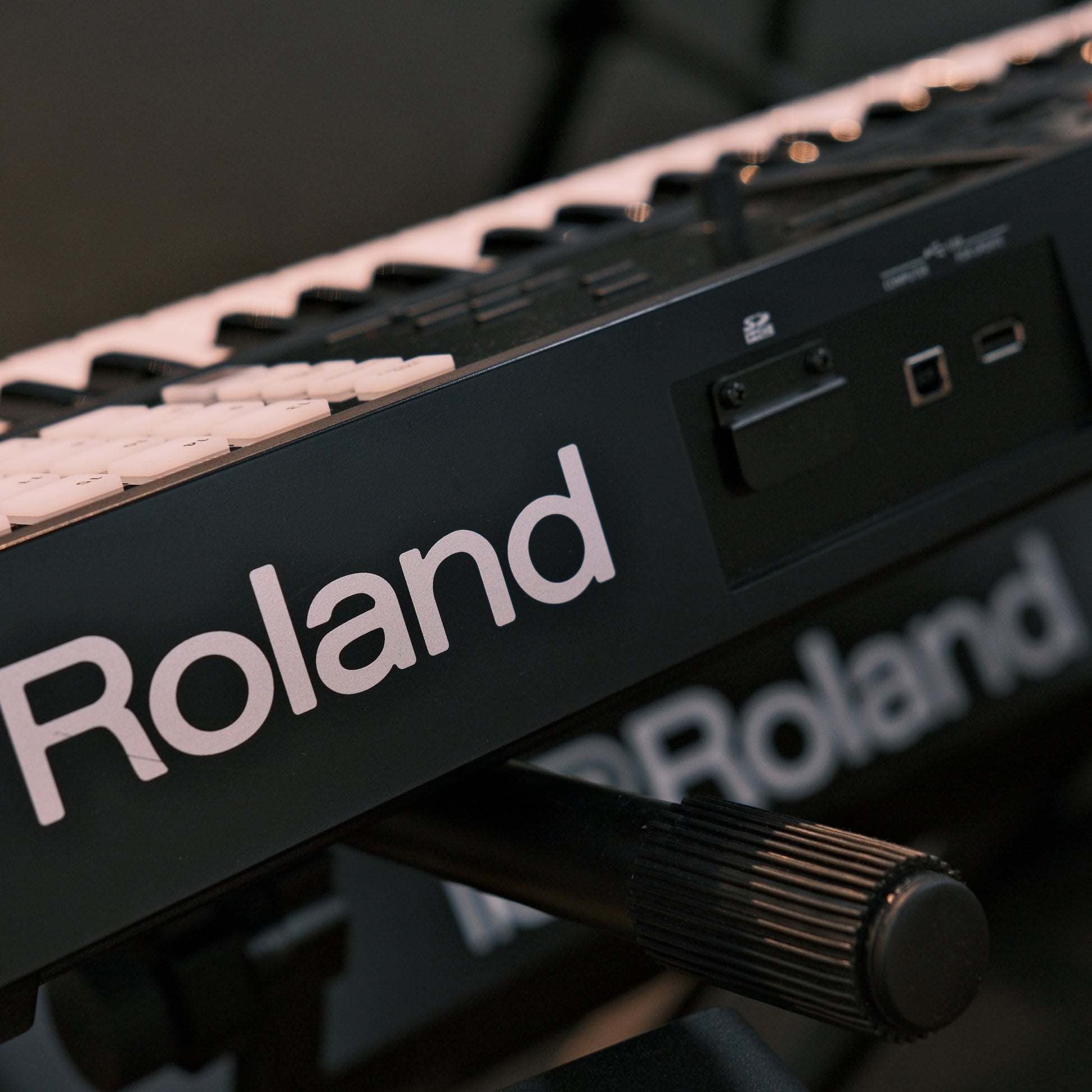 Roland FA-06 61-note Workstation - Pre-Owned