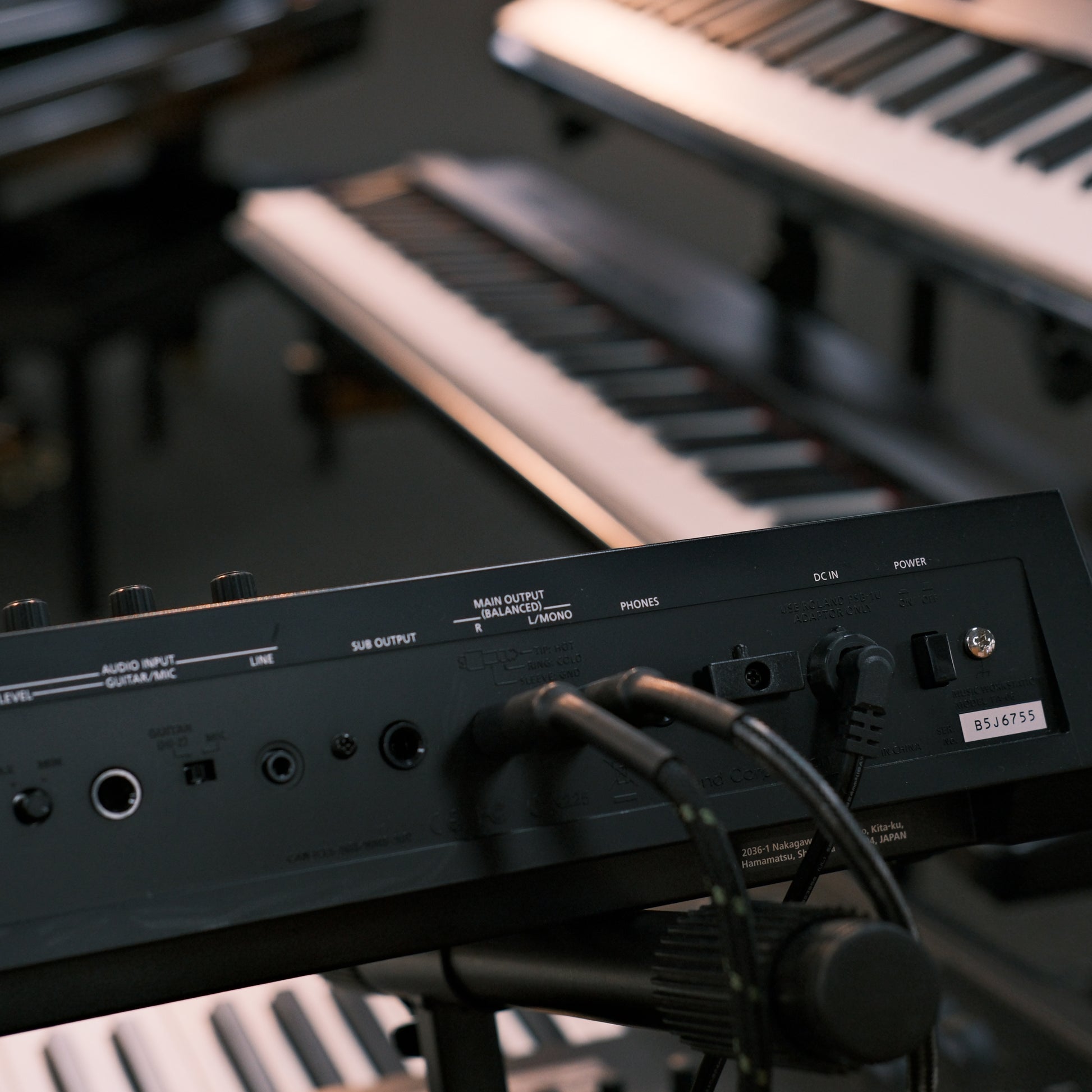 Roland FA-06 61-note Workstation - Pre-Owned