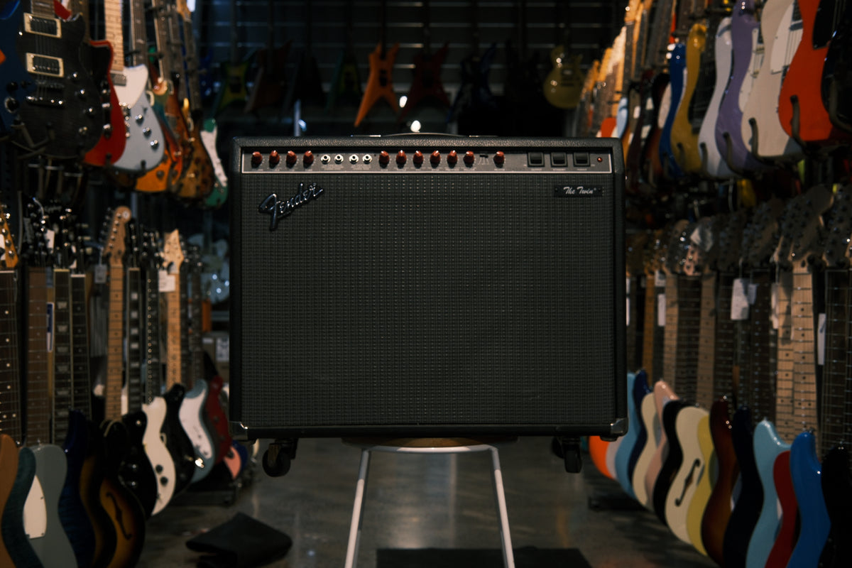 Fender "The Twin" 100w 6L6 2x12" Guitar Combo w/Cover - Pre-Owned