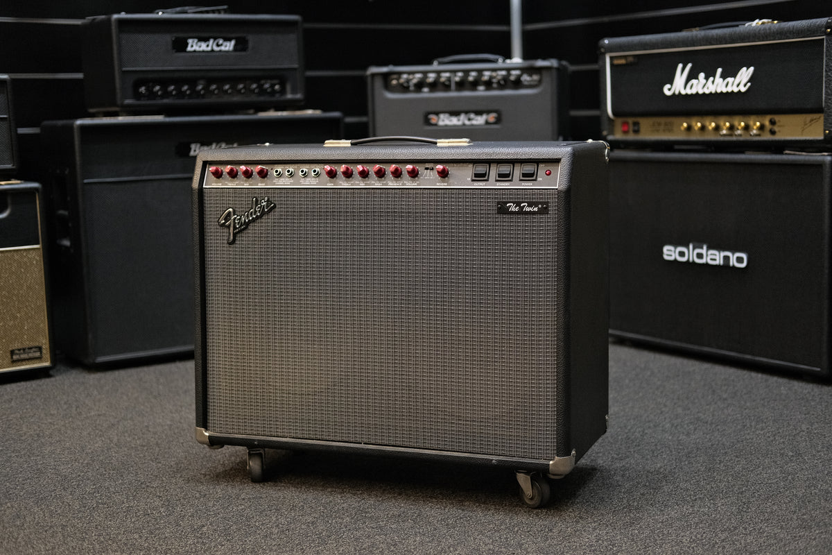Fender "The Twin" 100w 6L6 2x12" Guitar Combo w/Cover - Pre-Owned