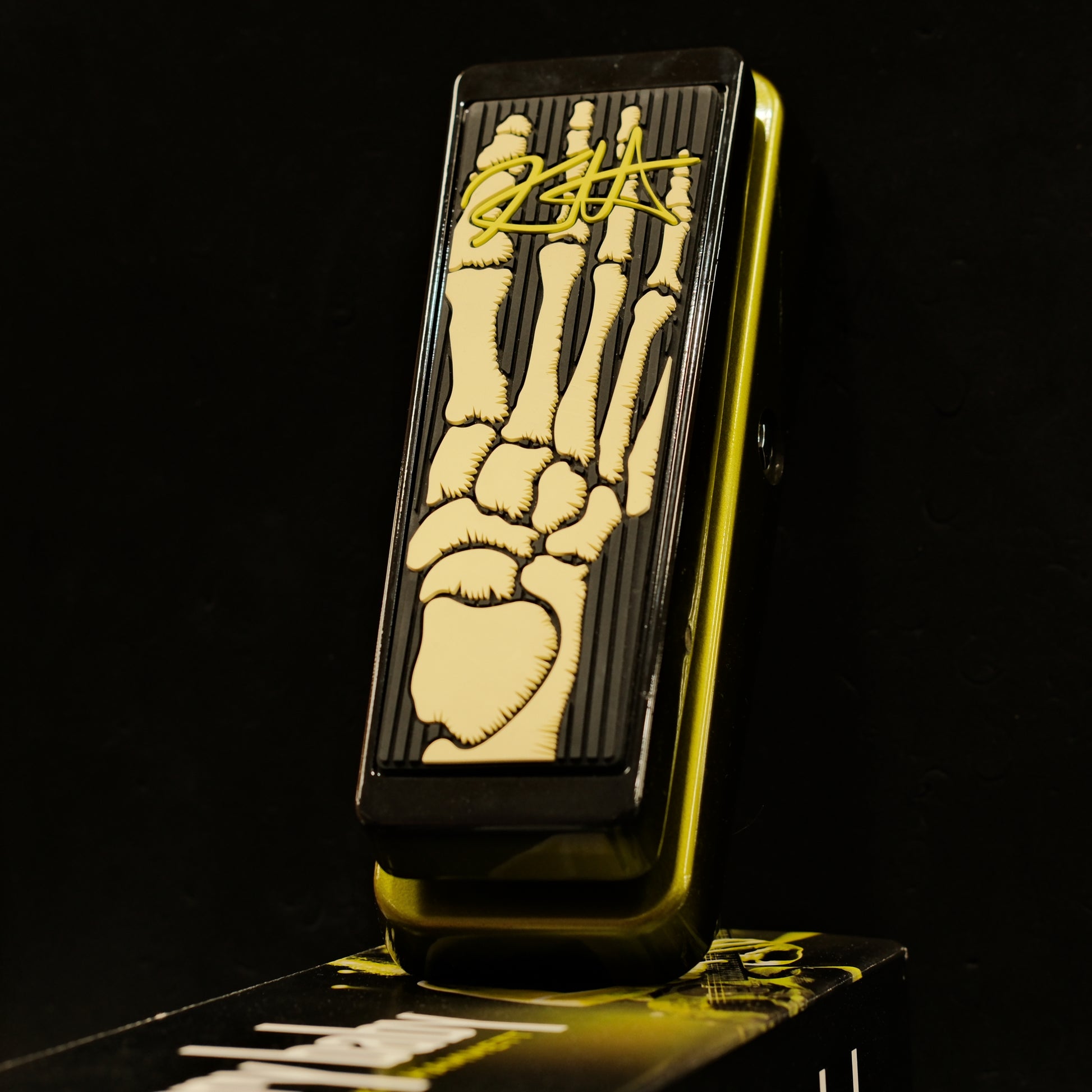 Dunlop GKH95 Kirk Hammett Signature Wah - Pre-Owned