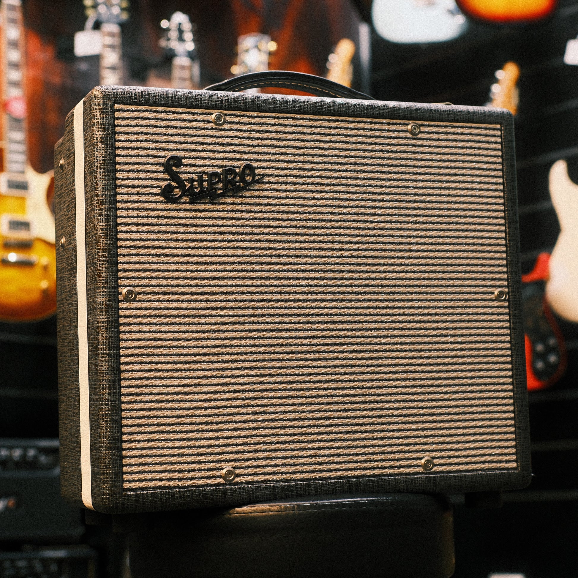 Supro 1610RT Comet 1x10 Guitar Combo - Pre-Owned
