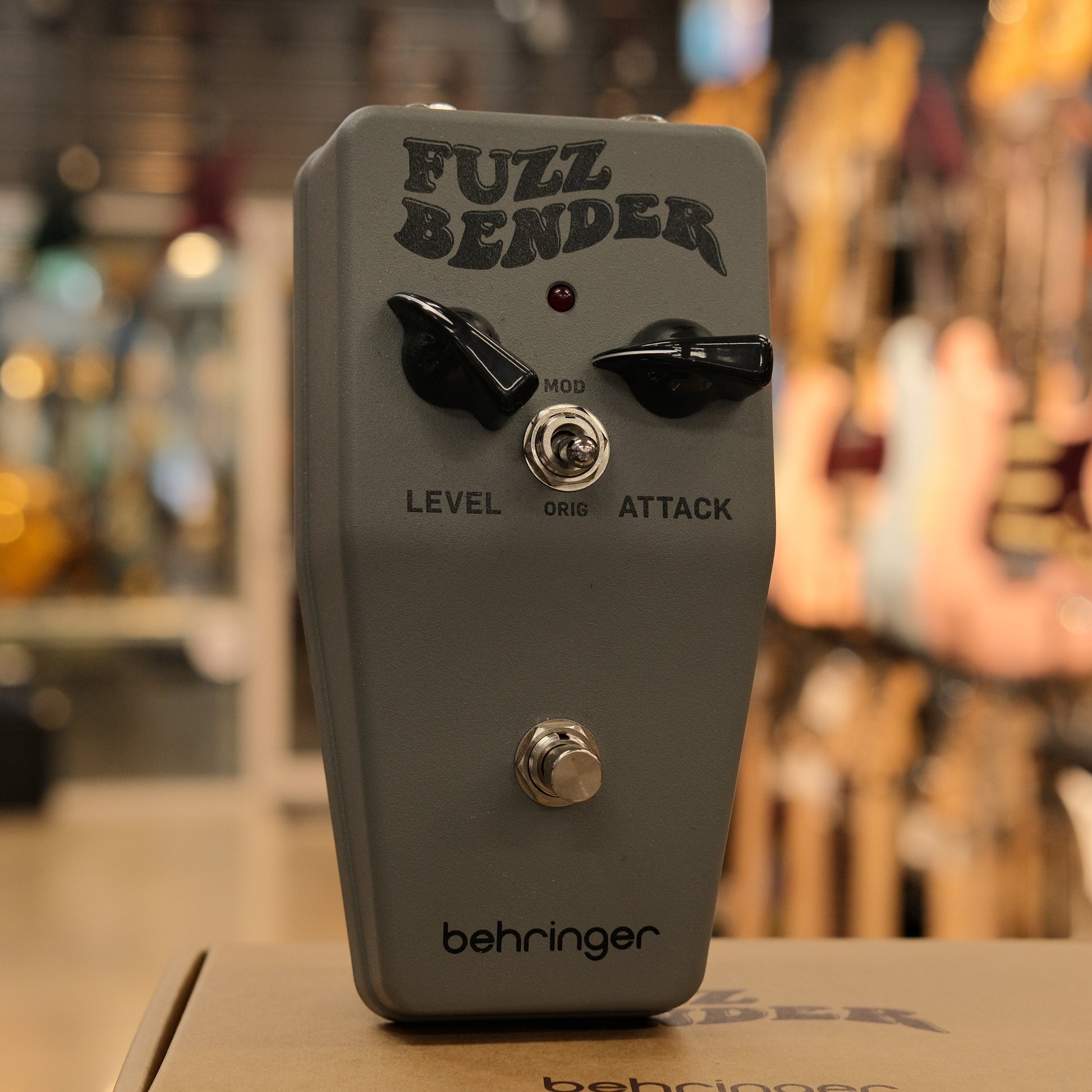 Behringer Fuzz Bender - Pre-Owned