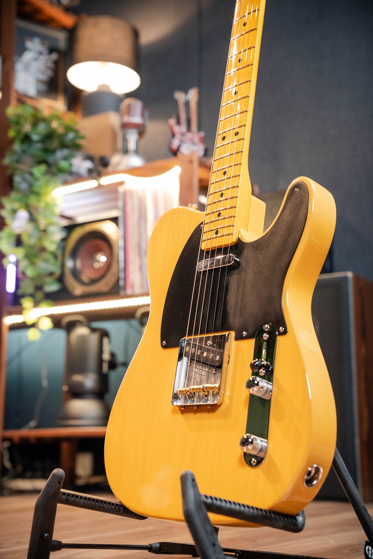 Fender American Vintage II 1951 Telecaster - Butterscotch Blonde MN - Pre-Owned