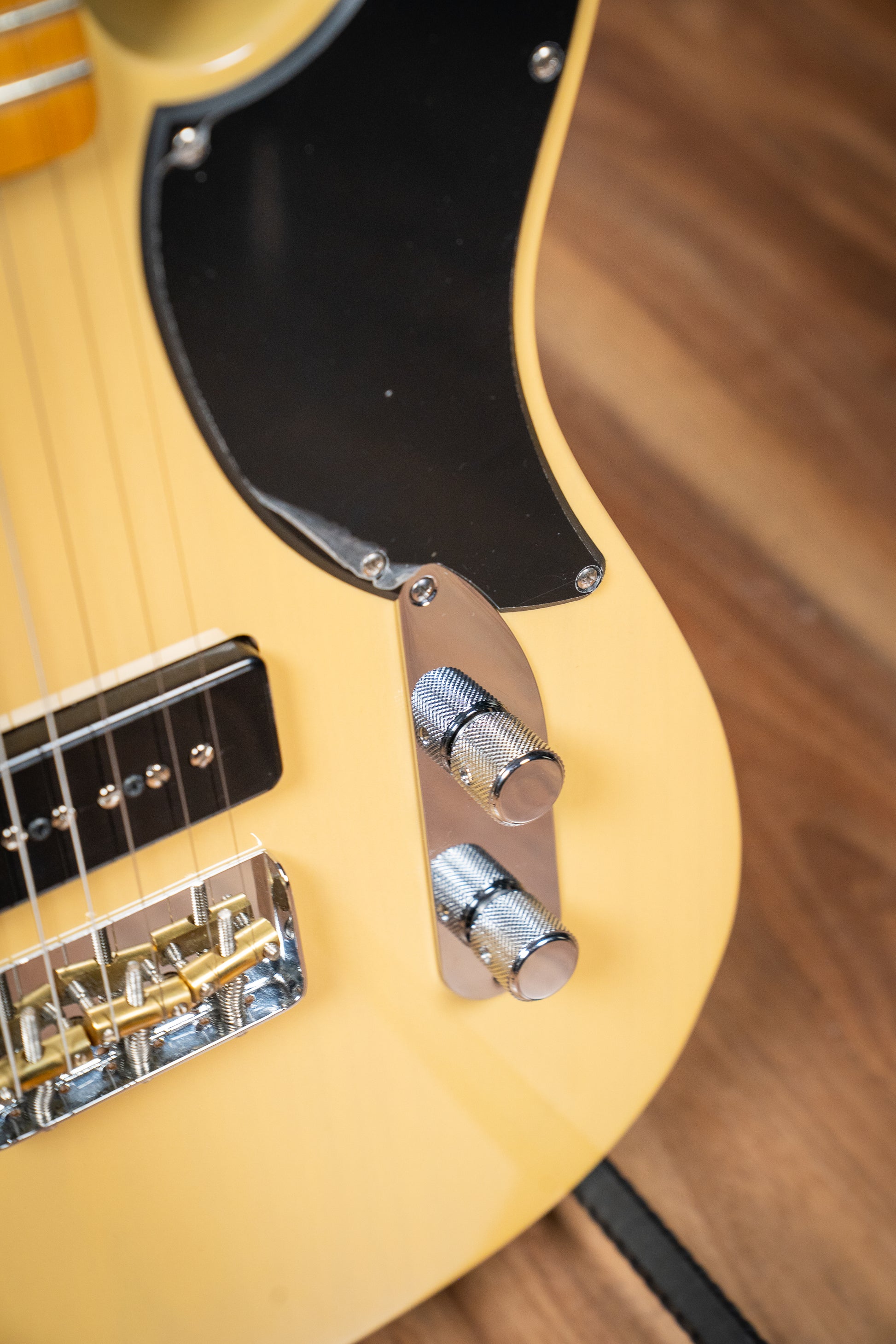 Fender 2021 MIM Noventa Telecaster w/Fender Case - Pre-Owned (Mint)