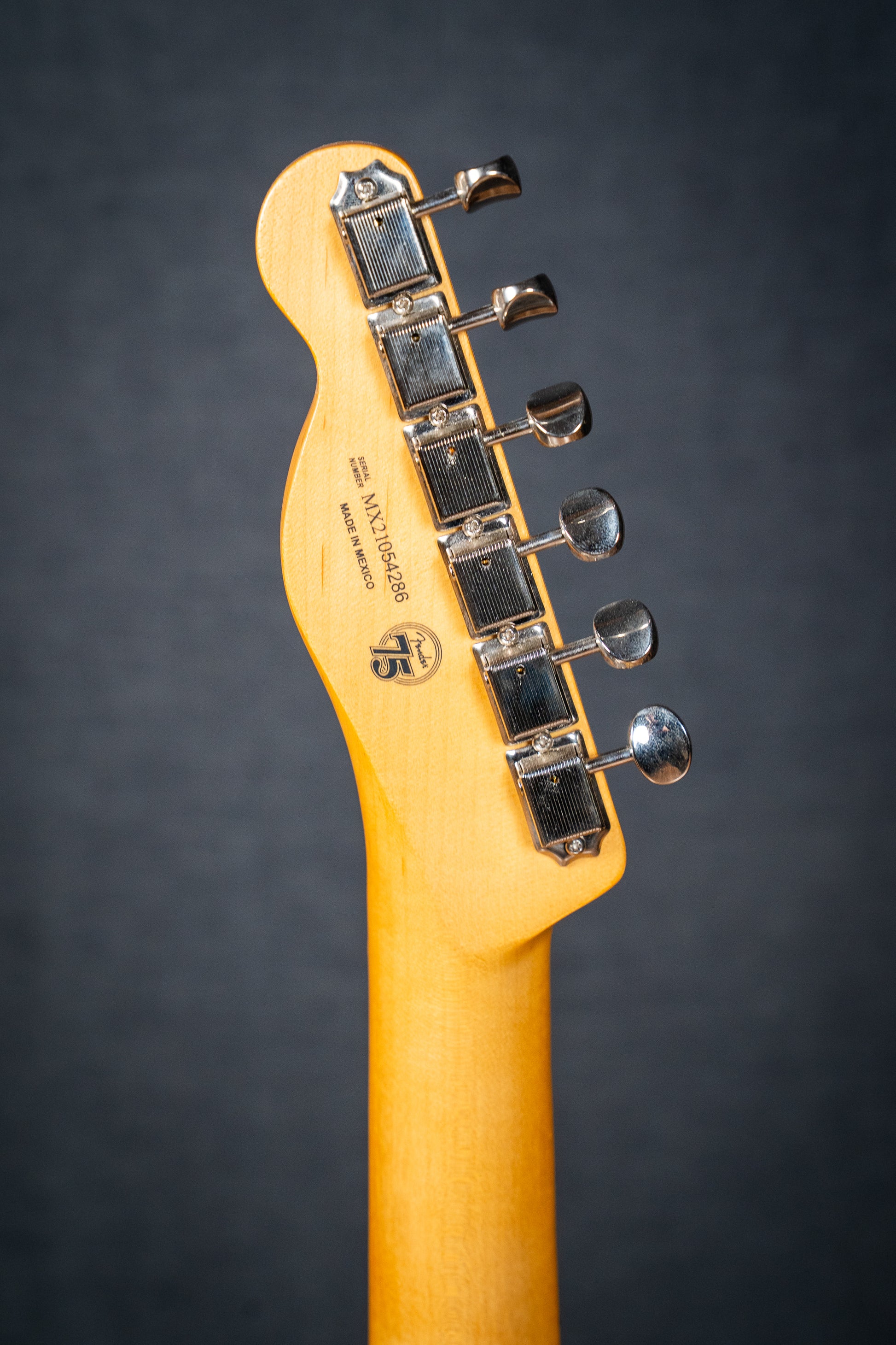 Fender 2021 MIM Noventa Telecaster w/Fender Case - Pre-Owned (Mint)