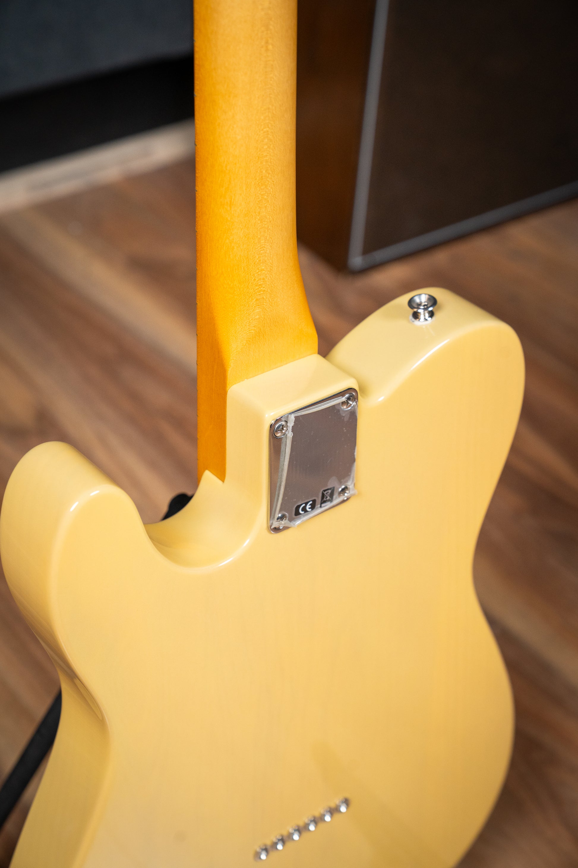 Fender 2021 MIM Noventa Telecaster w/Fender Case - Pre-Owned (Mint)