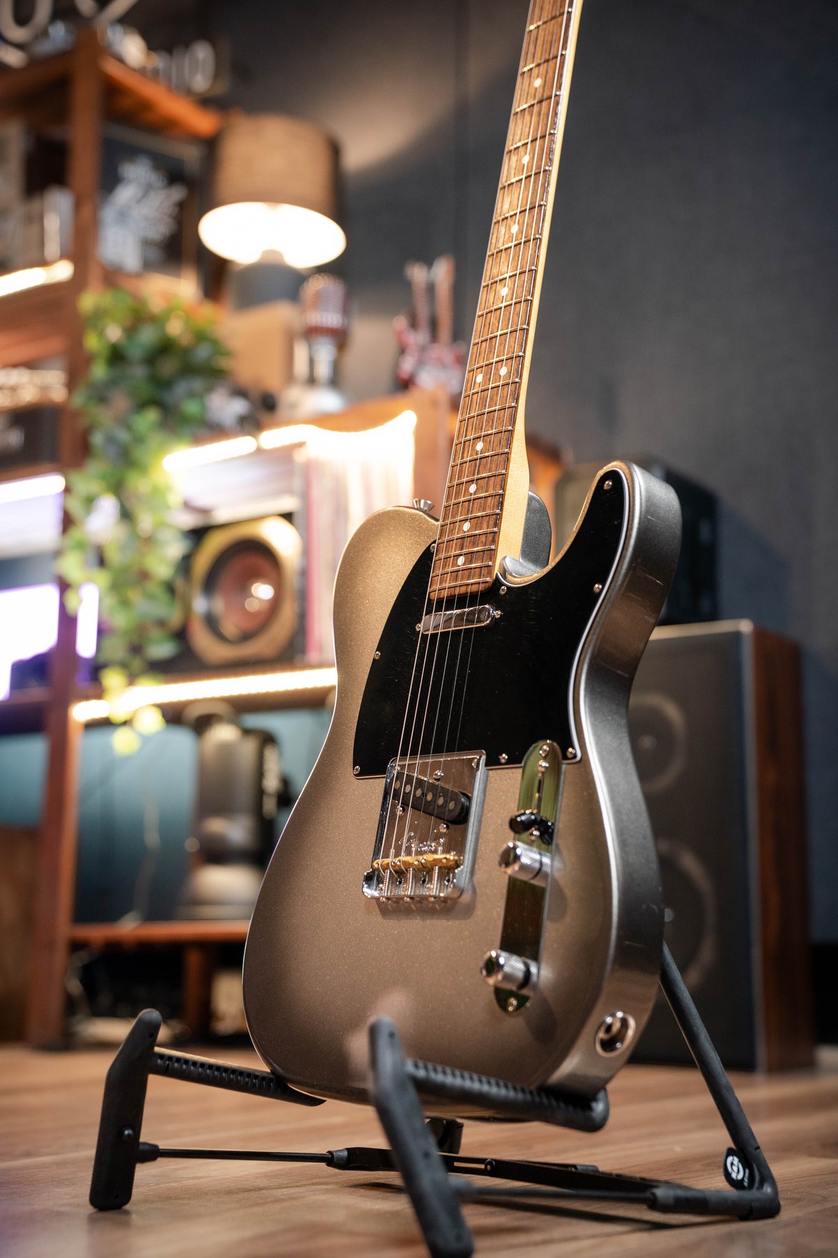 Fender American Professional II Telecaster - Mercury RW - Pre-Owned