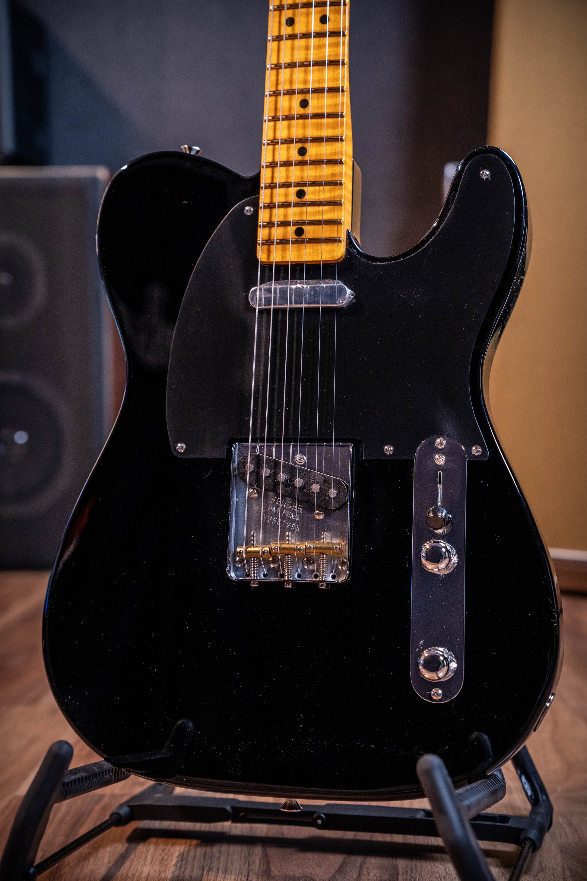 Fender American Vintage II 1951 Telecaster - AAA Flame Maple Neck - Black